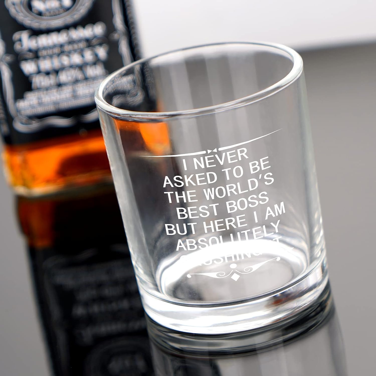 Modwnfy Funny Boss – Vaso de whisky para el día del jefe, vaso antiguo de 10 onzas, el mejor whisky del mundo en el día del jefe, Navidad,