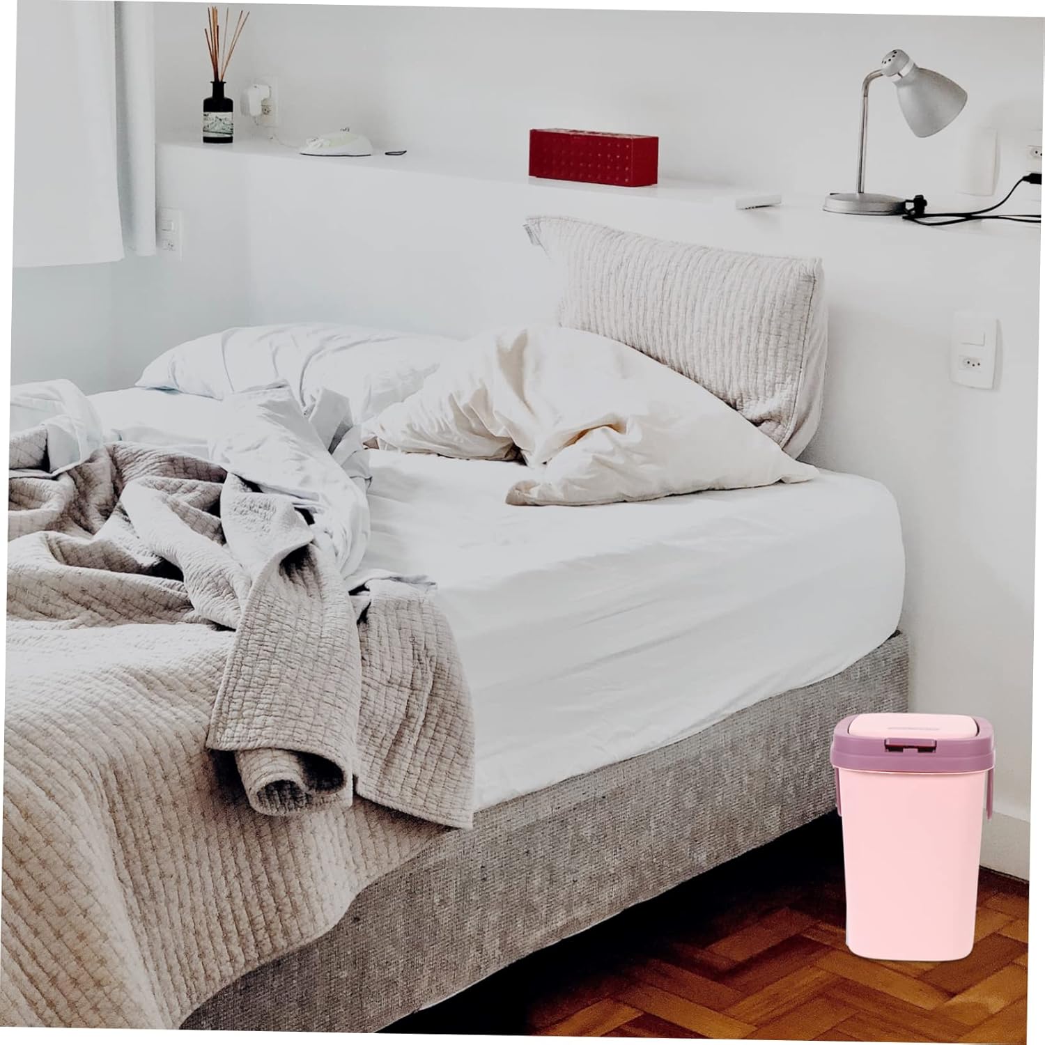 STOBAZA Bote de basura con tapa, papelera con tapa, papelera, cesta de basura, papelera, decoración de escritorio, pedal de basura, contenedor de