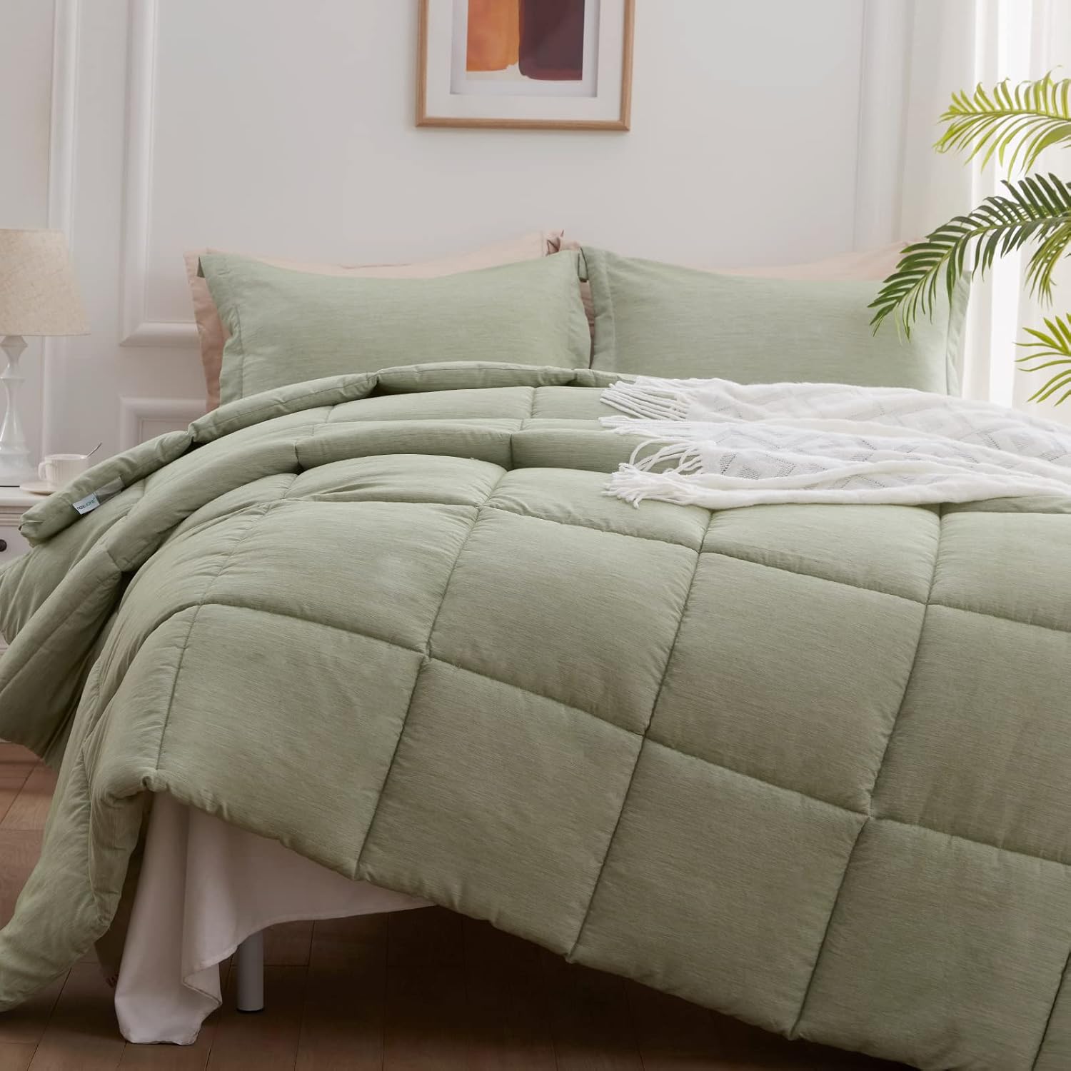 NexHome Juego de edredón Queen de 3 piezas, 100% microfibra lavada suave, ligero, edredón de ropa de cama de teñido catiónico verde con 2 fundas de