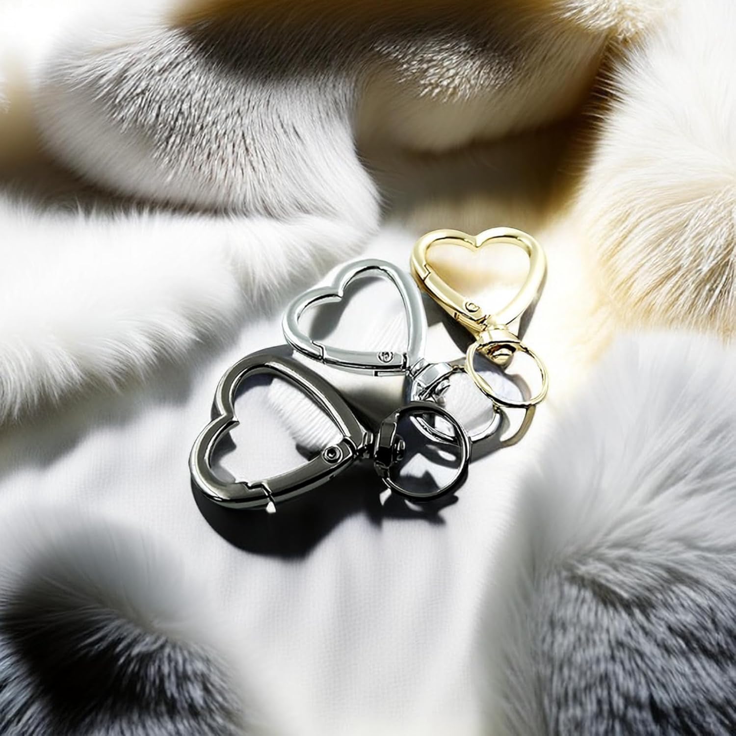 HAN SHENG 30 piezas de llavero de metal en forma de corazón, diseño creativo, hebilla colgante, llavero de resorte a presión, clip para colgar,