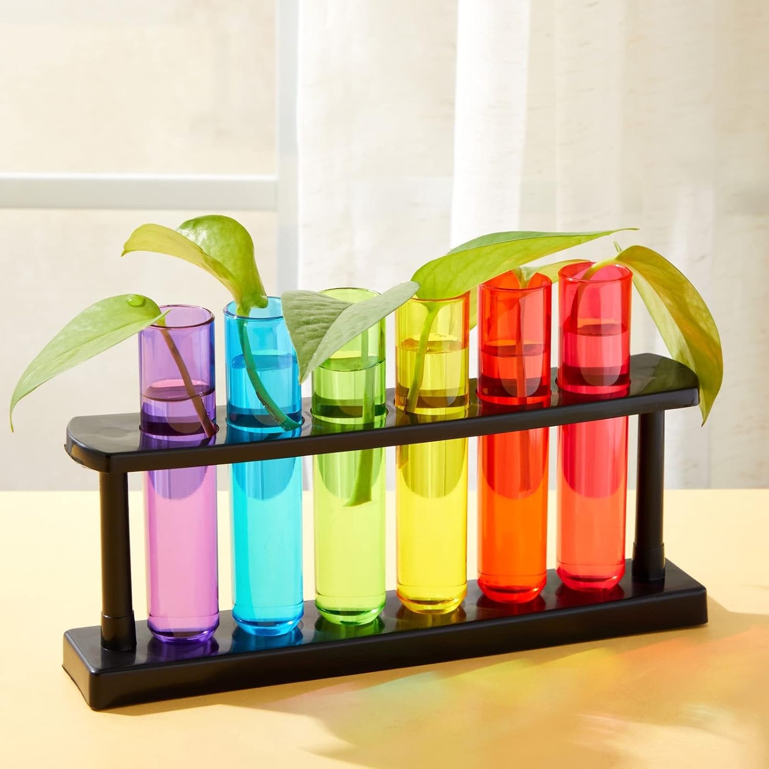 Juvale Paquete de 4 tubos de ensayo de plástico con estante para fiestas, propagación de plantas, soporte para vasos de chupito para fiestas de