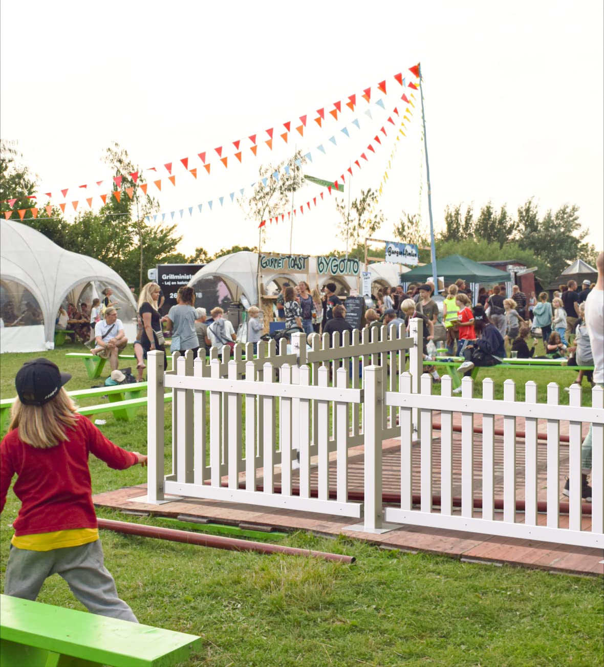 Montour Line – Poste de valla para eventos, color blanco, solo poste