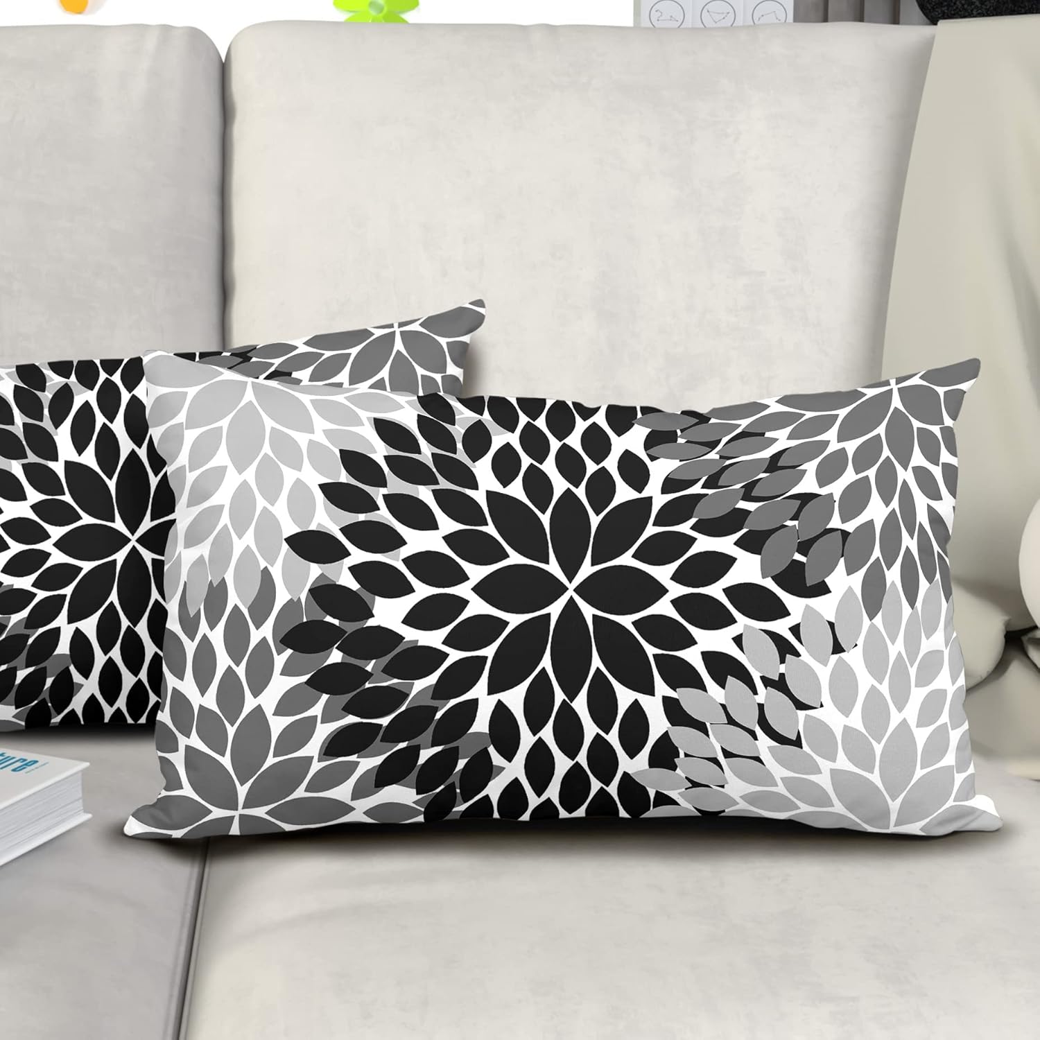 Juego de 2 fundas de almohada negras de 12 x 20 pulgadas, color negro, blanco, gris, dalias florales, geométricas, lumbar, fundas de almohada para