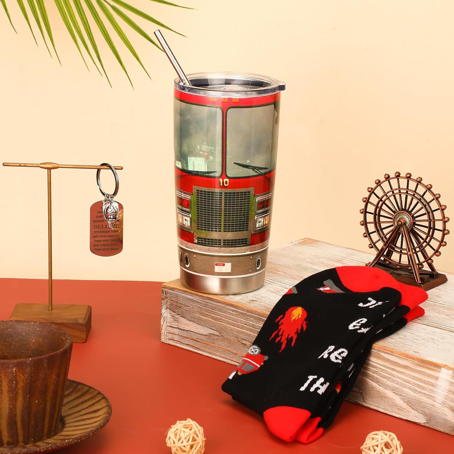 3 piezas de regalos de bombero, regalo de Navidad, vaso de bombero para llavero de bombero, calcetines divertidos de bombero, vaso de cabeza de