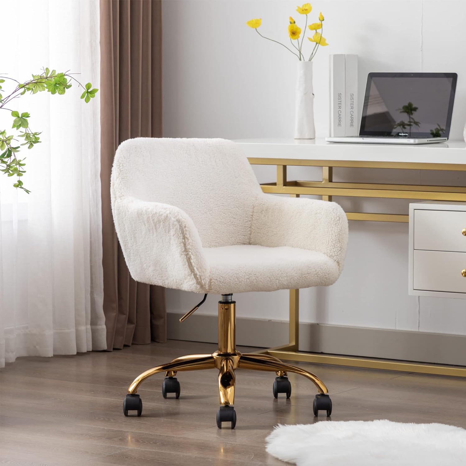 Silla de tocador de piel sintética para niñas, silla de escritorio peluda con ruedas, bonita silla de maquillaje esponjosa, cómoda silla de
