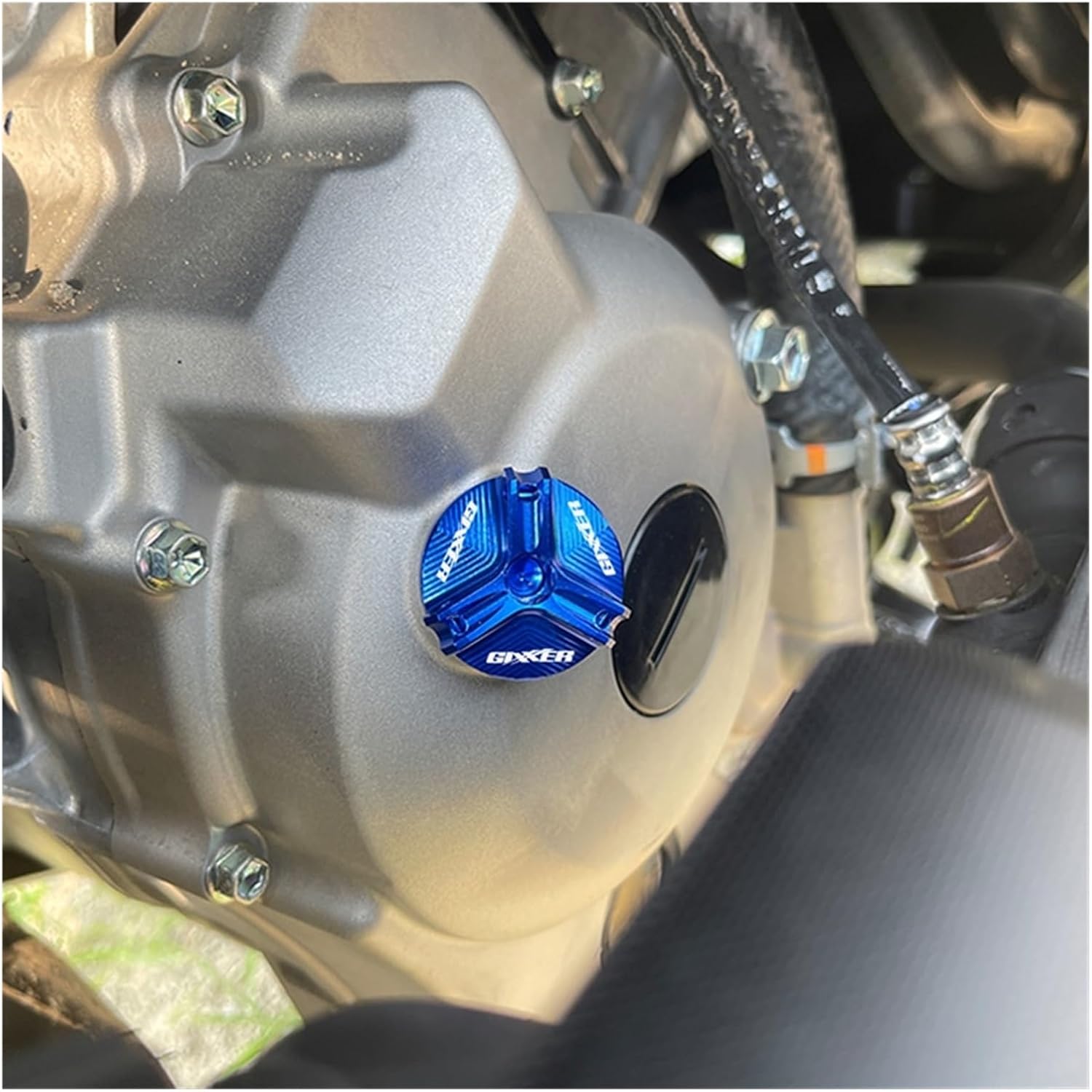 Piezas de repuesto para Suzuki GIXXER 250 SF 150 125 2018-2023 Tapón de drenaje de motocicleta Tapa del motor Tapa del depósito de líquido de freno