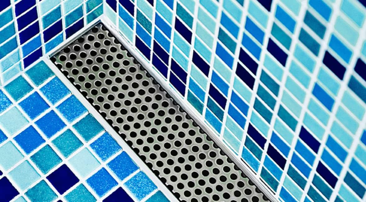 Infinity Drain SDG 6560 SS – Kit completo de rejilla perforada de acero inoxidable satinado de 60 pulgadas