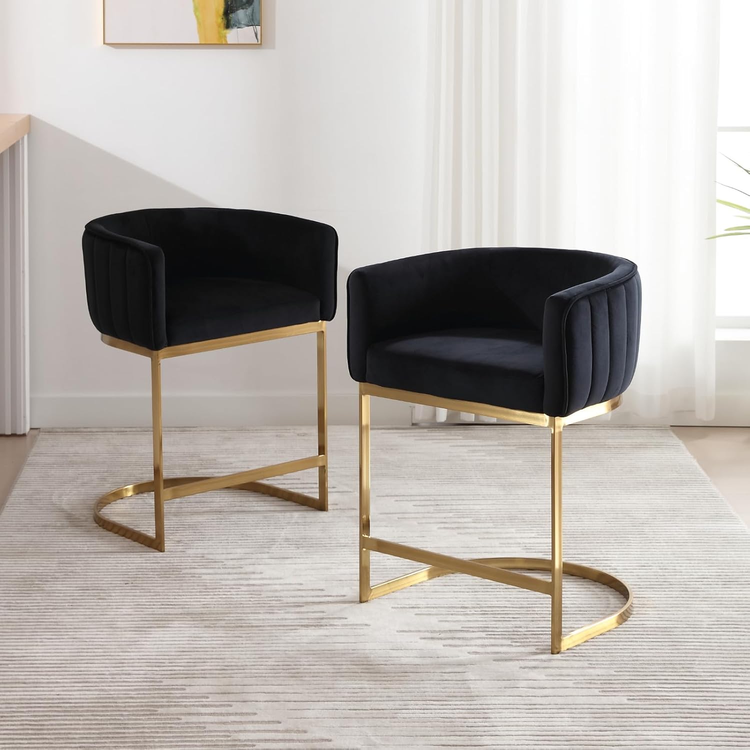 DM Furniture Taburetes de bar de 24 pulgadas de altura de mostrador para isla de cocina, moderna y cómoda, tapizada de terciopelo con brazo y patas