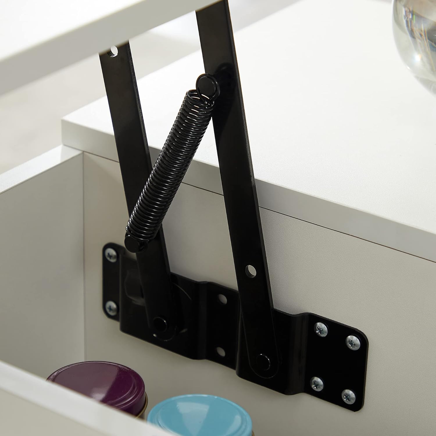 RuiSiSi Mesa auxiliar blanca con gran espacio de almacenamiento, moderna mesa auxiliar con compartimento oculto y estante ajustable, mesa auxiliar
