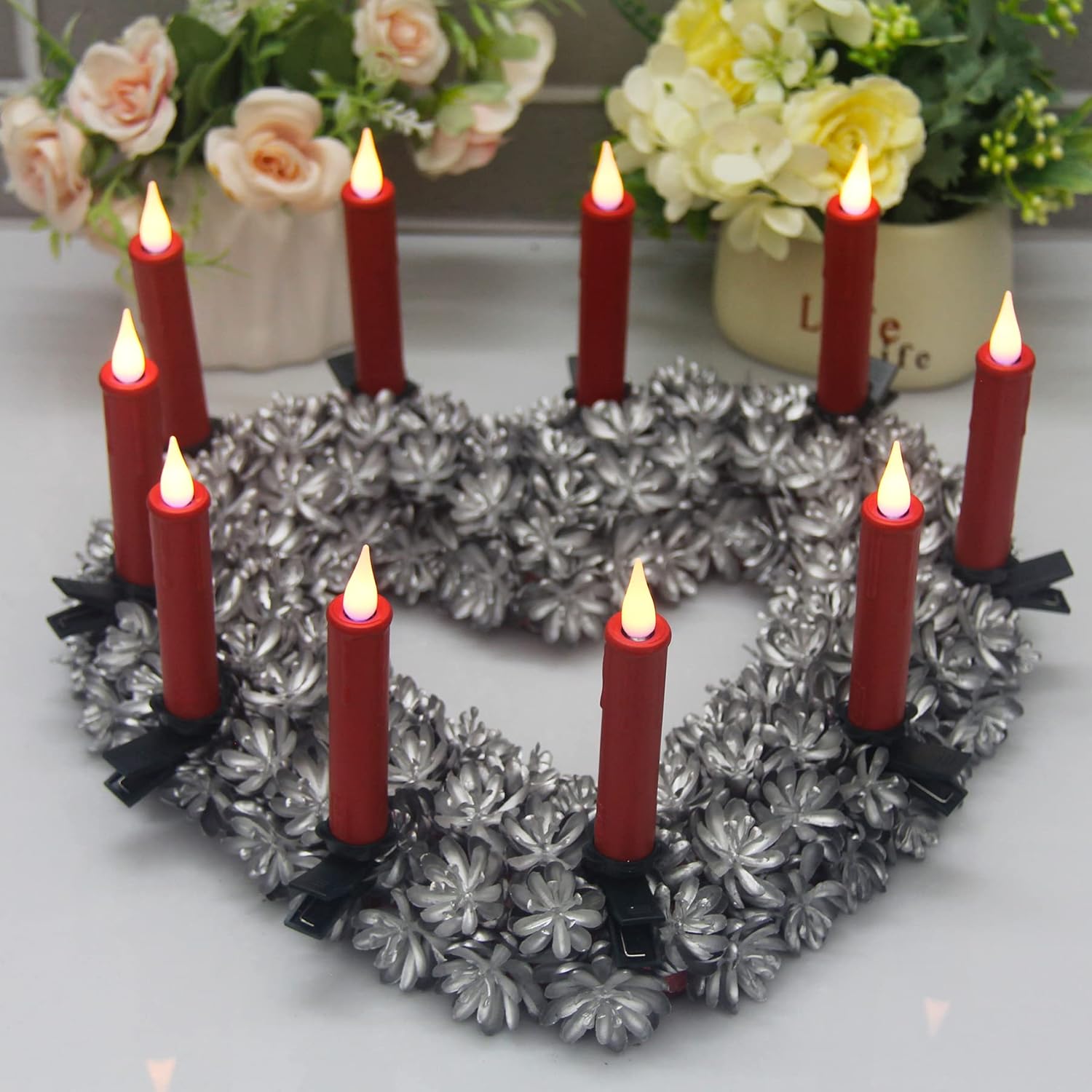 Velas LED cónicas para árbol de Navidad con temporizador, control remoto y clips extraíbles, funciona con pilas, juego de 10 velas cónicas realistas