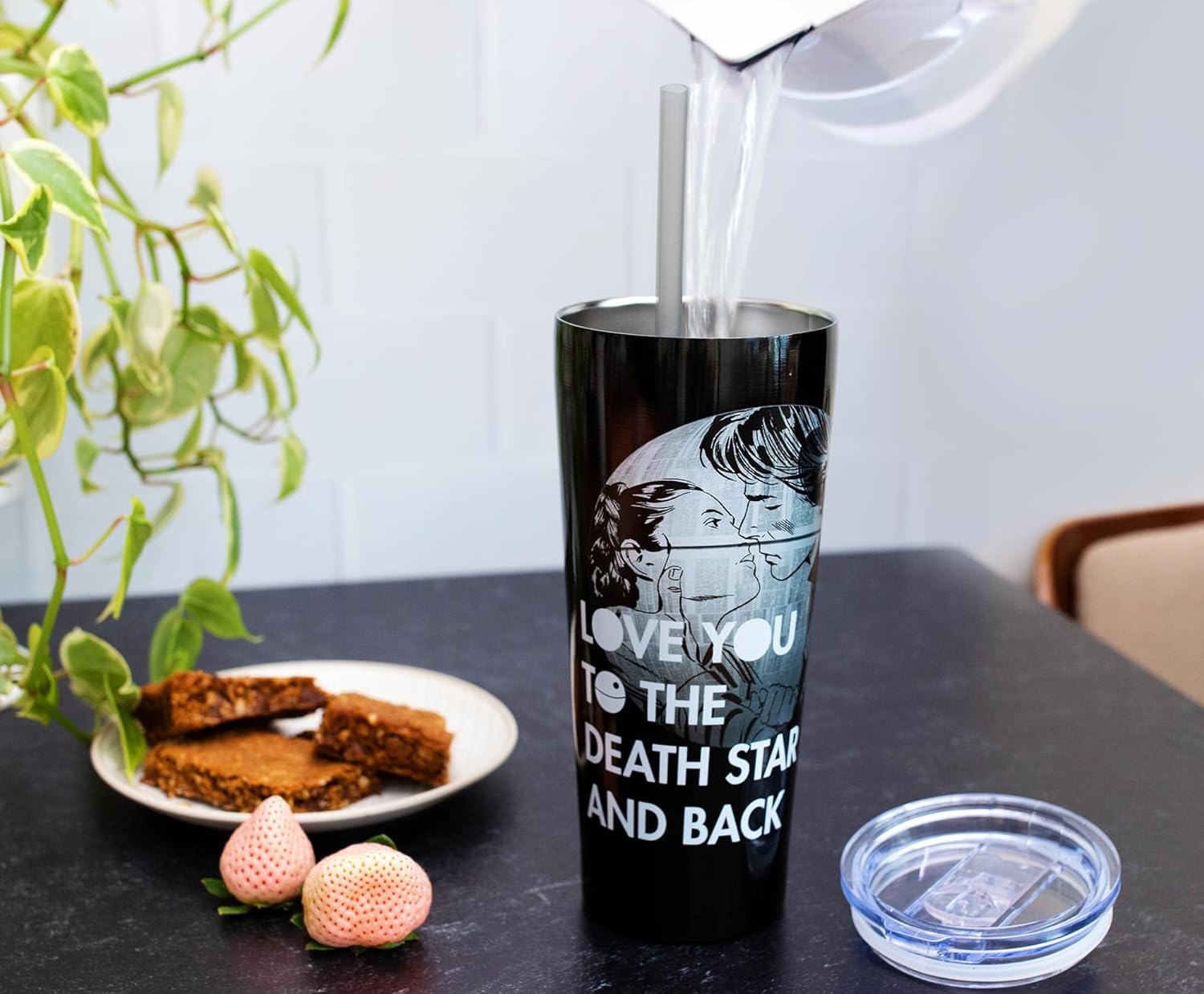 Silver Buffalo Vaso de acero inoxidable de doble pared con pajilla, diseño de Star Wars Love You to the Death Star and Back, 22 onzas