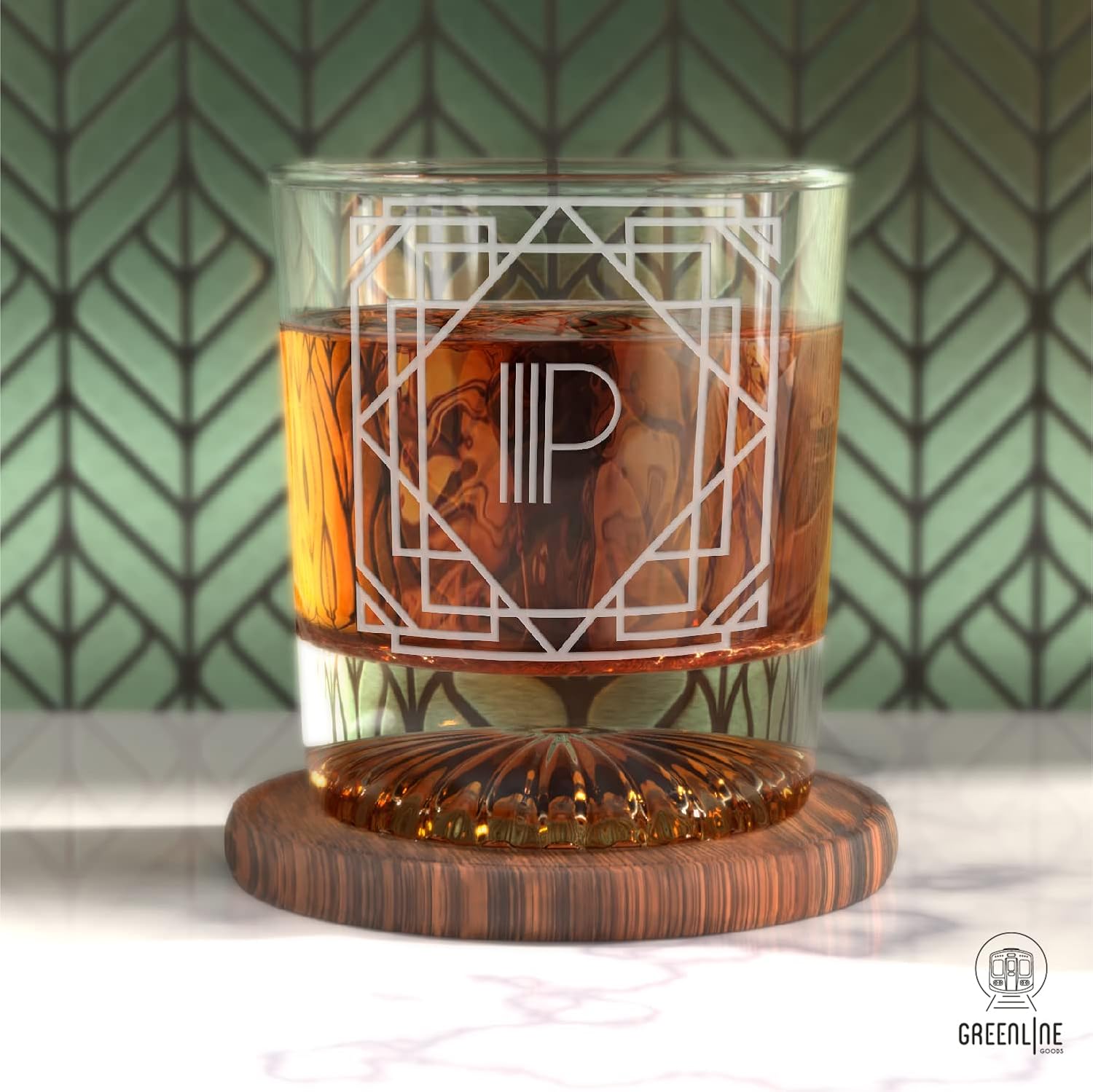 Greenline Goods – Monograma Art Deco Letra P Grabada Copa de whisky Perfecto para Bourbon, Scotch, Licor, Cóctel – Juego de 4 vasos de whisky de