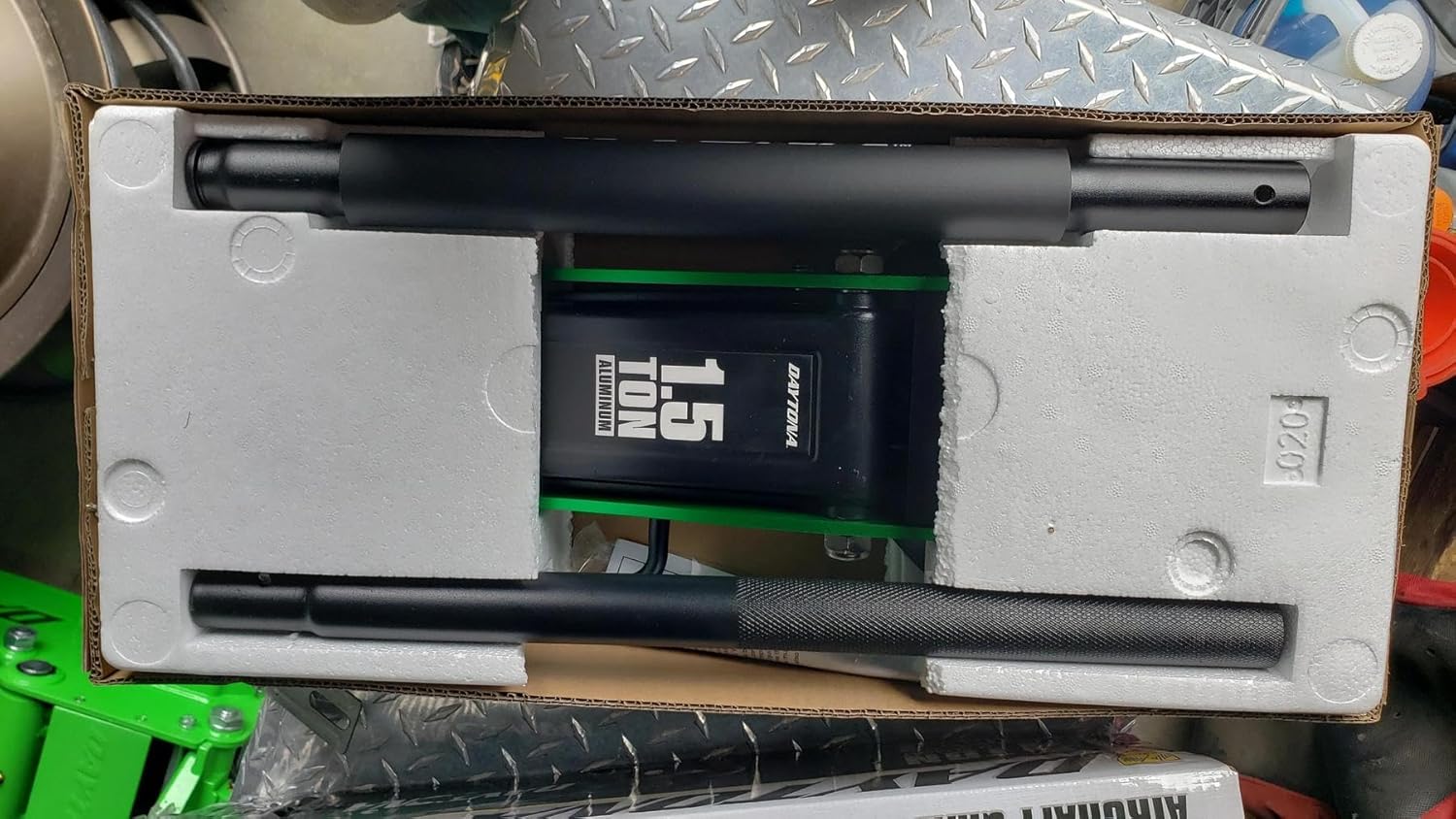 Professional Racing Gato de piso de aluminio de perfil bajo 1.5 toneladas (3,000 libras) Daytona, verde y negro