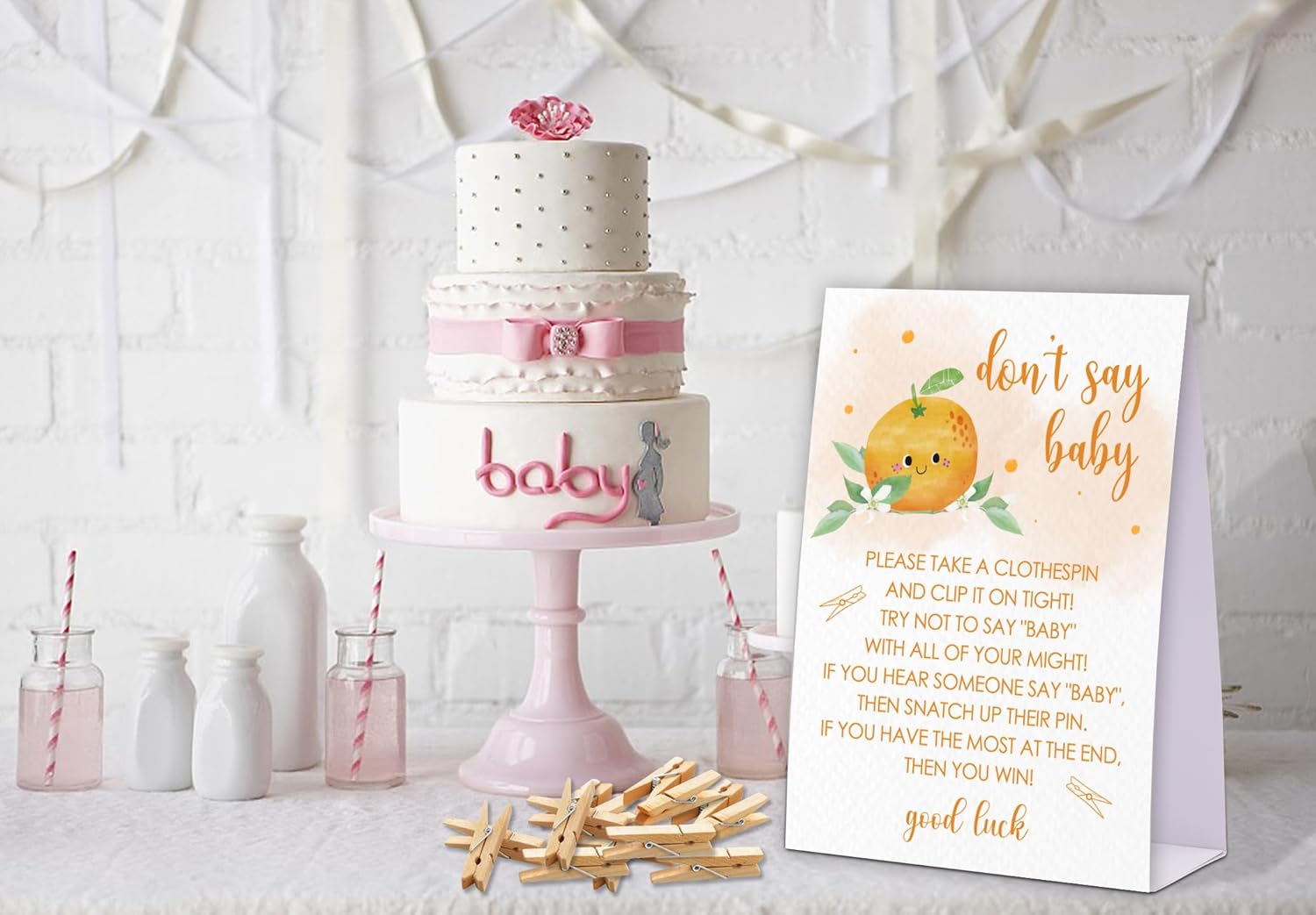 Juego de pinzas para ropa de bebé, juego Little Cutie Baby Shower, un letrero de 5 x 7 y 50 mini pinzas naturales para la ropa, género neutro,