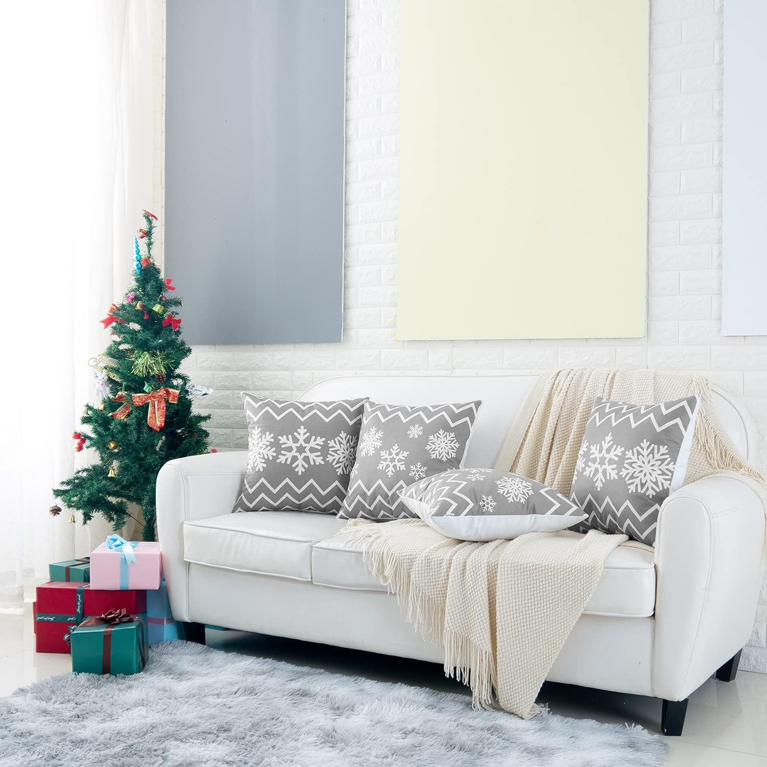 HWY 50 Juego de 4 fundas de cojín cuadradas de 18 x 18 pulgadas para sofá, cama, sala de estar, suave, decorativo, navideño, bohemio, copos de