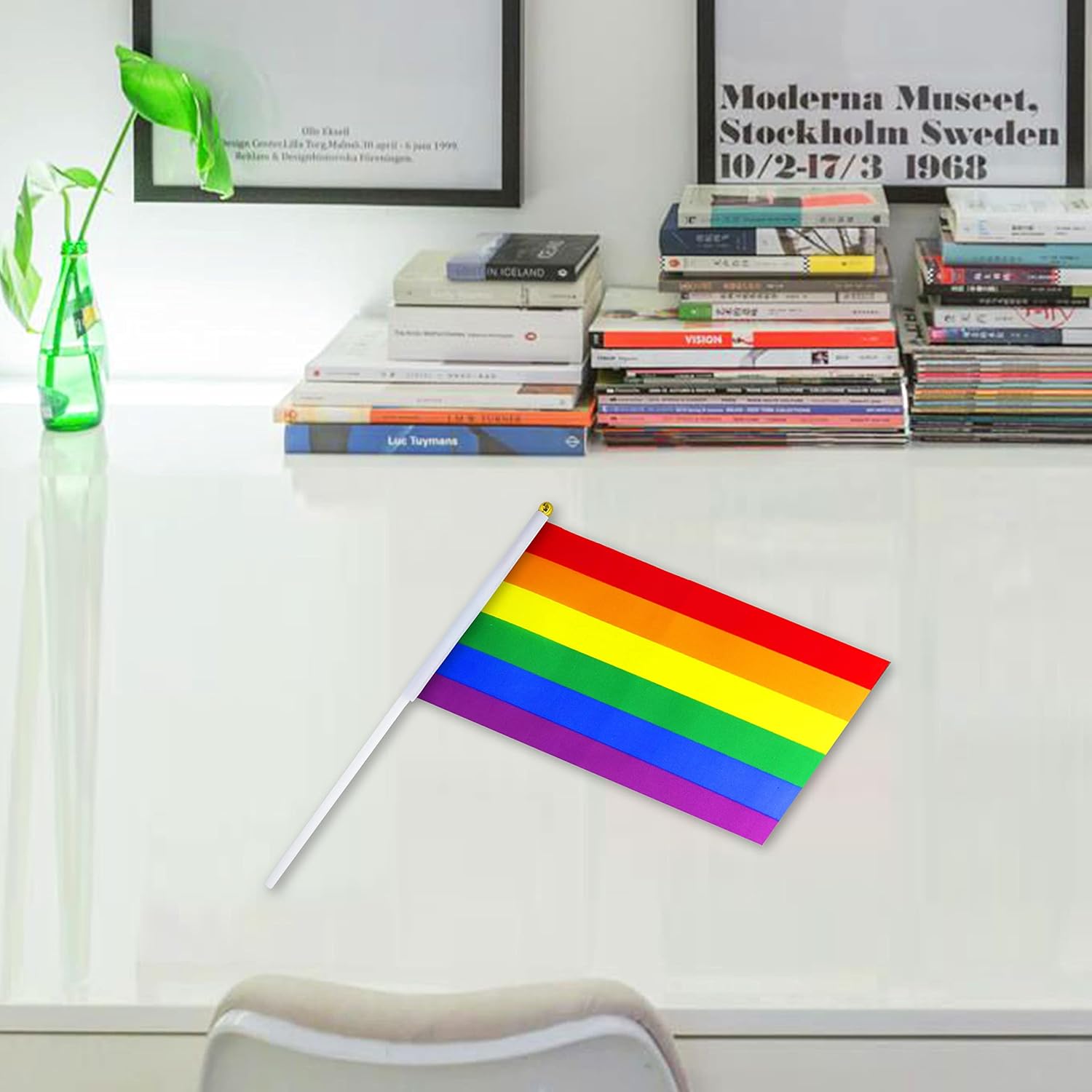 Paquete de 60 banderas pequeñas de mano con diseño de orgullo arcoíris, bandera de Estados Unidos, bandera del orgullo para gays y niñas,