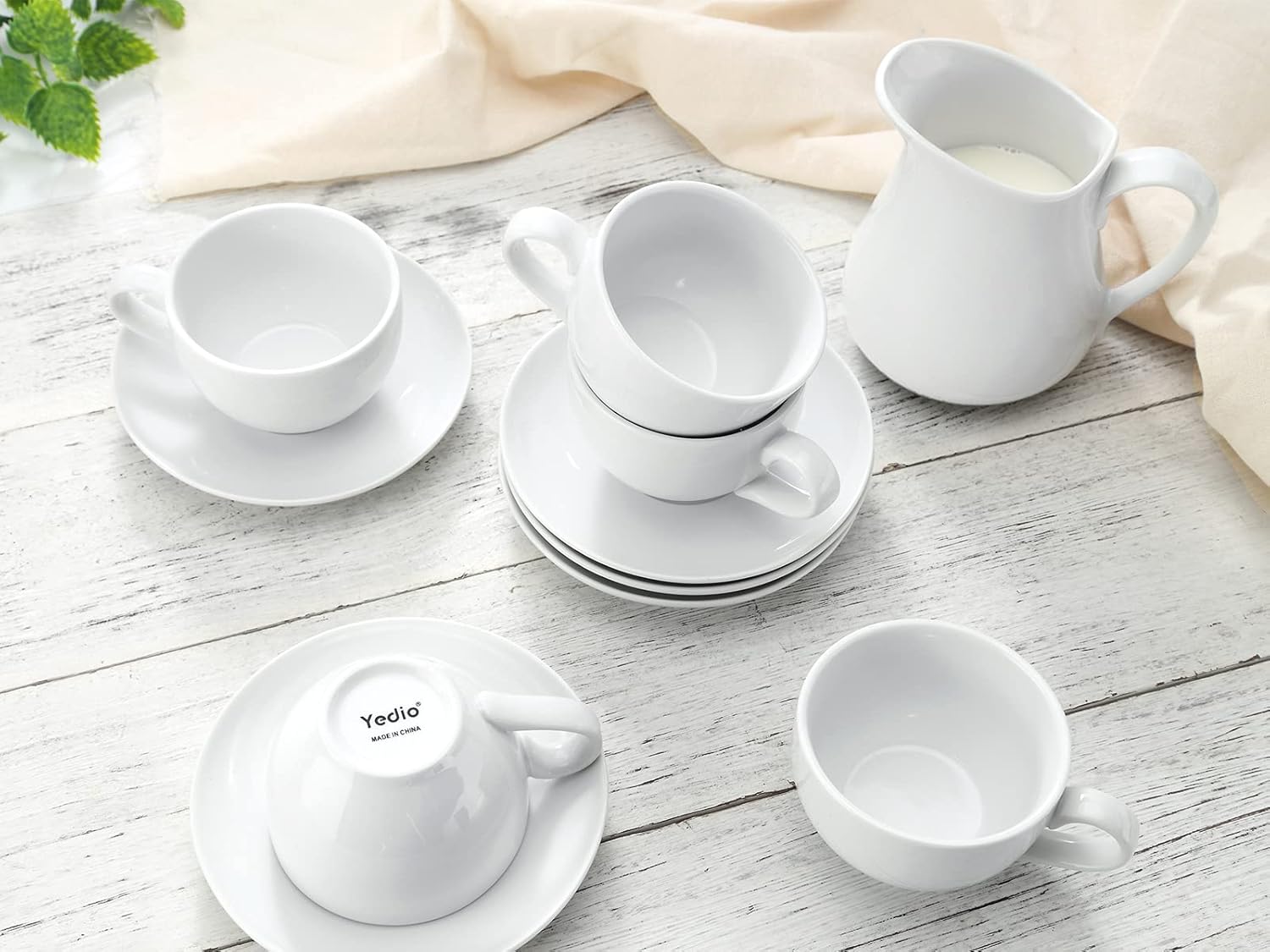 Yedio Jarra de crema de leche de porcelana con asa, jarra de crema de porcelana blanca de 17 onzas para café y té