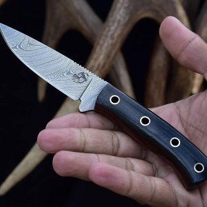 Knives Ranch Cuchillo utilitario EDC hecho a mano de acero de Damasco  Espiga completa  Mango de micarta de arpillera  Funda resistente para Knives Ranch Cuchillo utilitario EDC hecho a mano de acero de Damasco  Espiga completa  Mango de micarta de arpillera  Funda resistente para