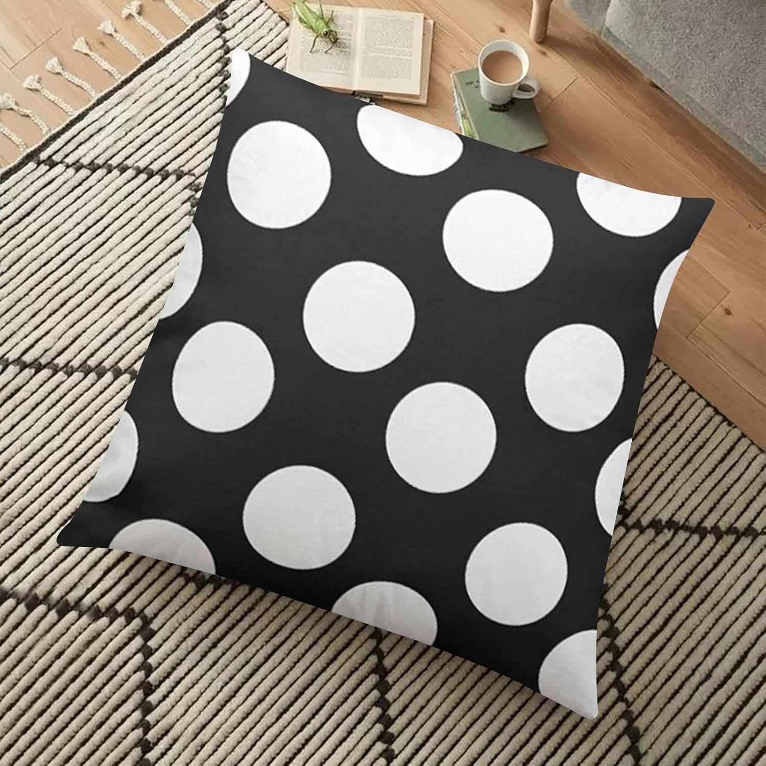 Funda de almohada decorativa con lunares grandes en blanco y negro, decoración del hogar, bonito regalo, funda de almohada cuadrada para