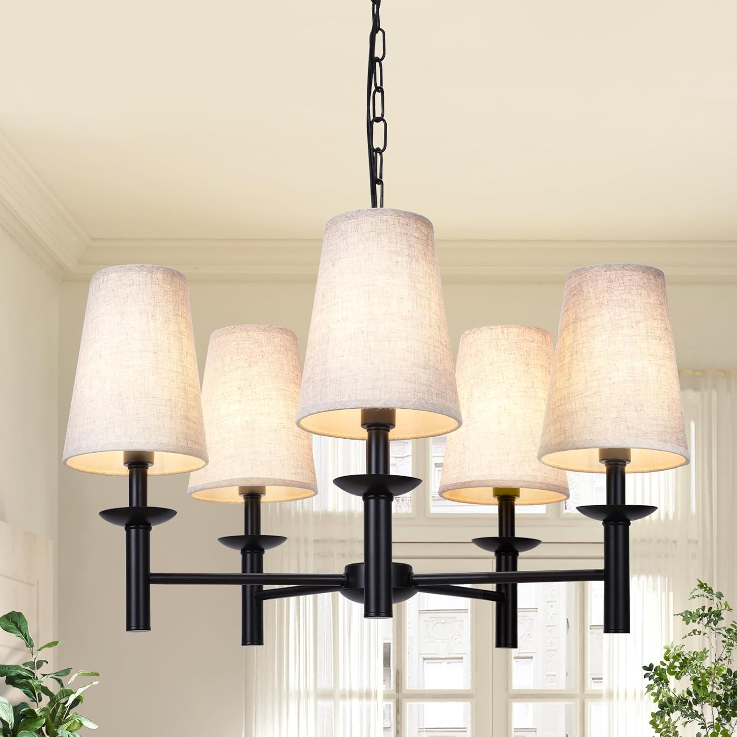 Lámpara de araña moderna de 5 luces con pantalla de tela blanca, lámpara colgante lineal de metal negro para comedor, lámpara colgante industrial