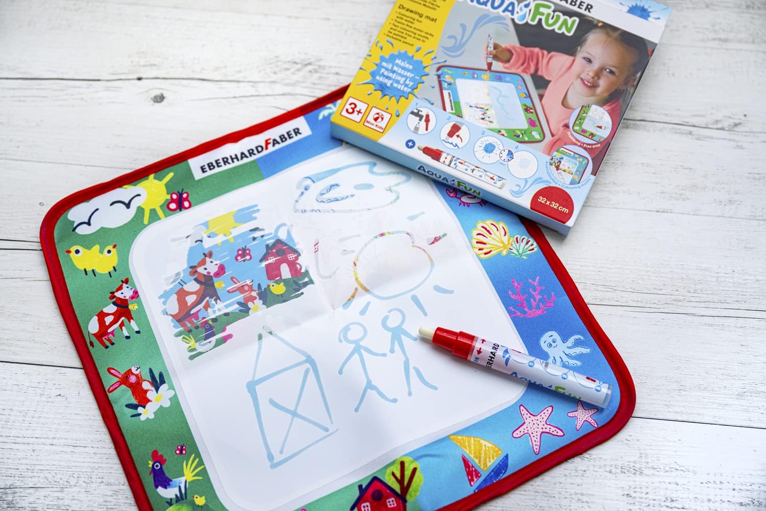 Eberhard Faber 524130 – Aqua Fun – Alfombrilla para jugar con agua, aprox. 12.6 x 12.6 in con 2 motivos para colorear y pintar superficie libre,
