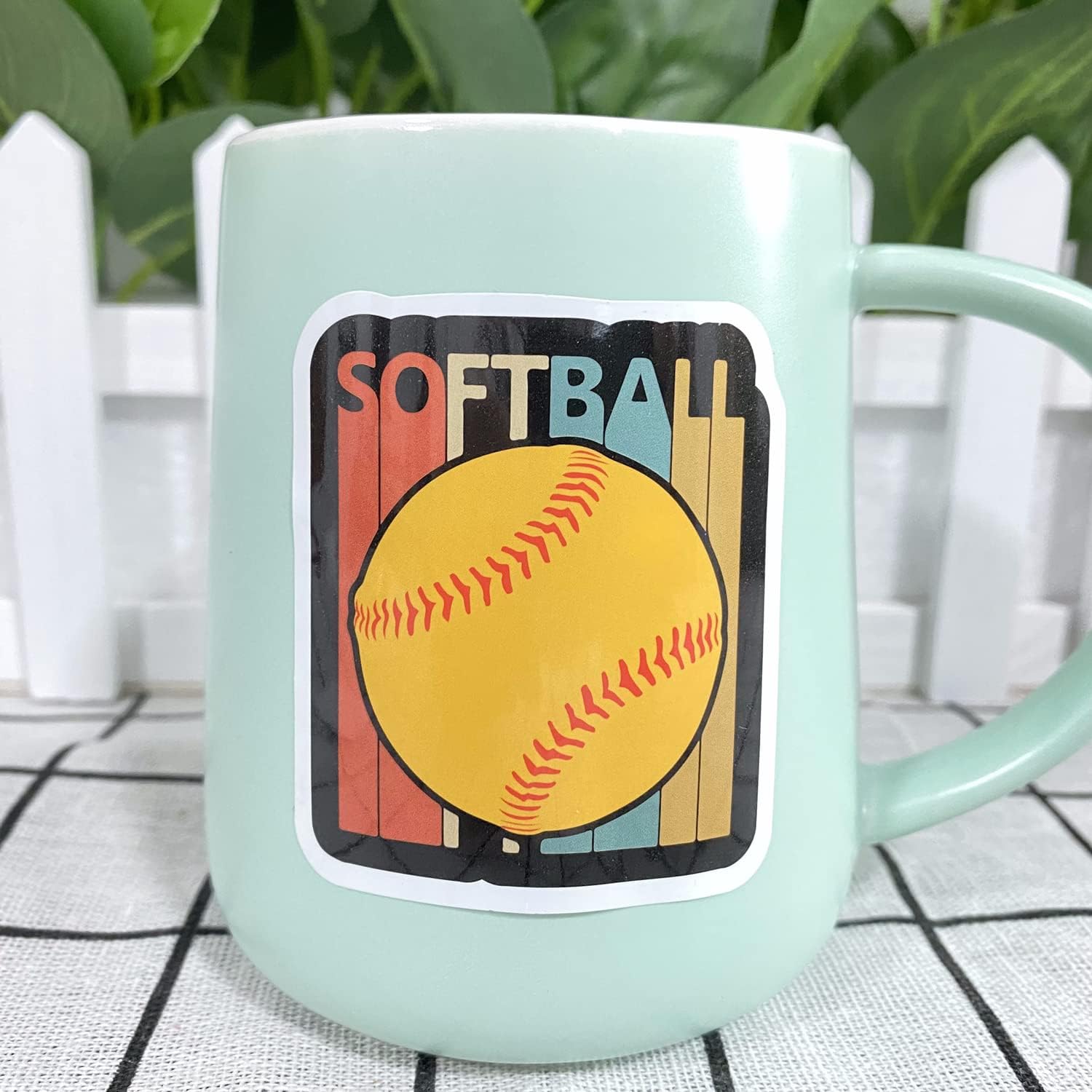 100 calcomanías de sóftbol, calcomanías de vinilo de sóftbol para botella de agua, regalos de sóftbol, recuerdos de fiesta de sóftbol, cosas de