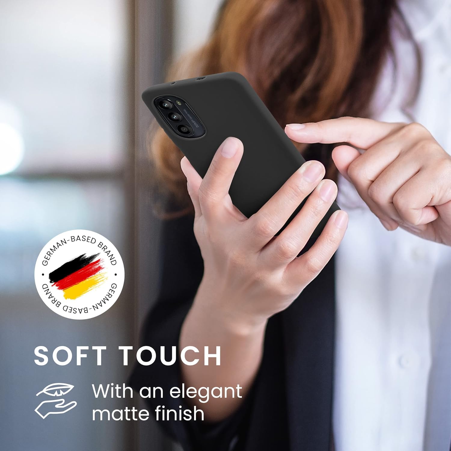 kwmobile Funda compatible con Motorola Moto G52  Moto G82 5G – Funda protectora de silicona TPU suave y delgada – Negro mate