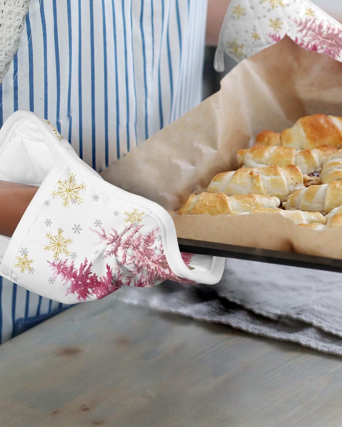 Snowflake Tree 3Pcs Pot Holders for Kitchen,Non Slip & Heat Insulation Terry Cloth Potholder Set with Pocket,Thick Hot Pad Oven Mitts Trivet Coaster