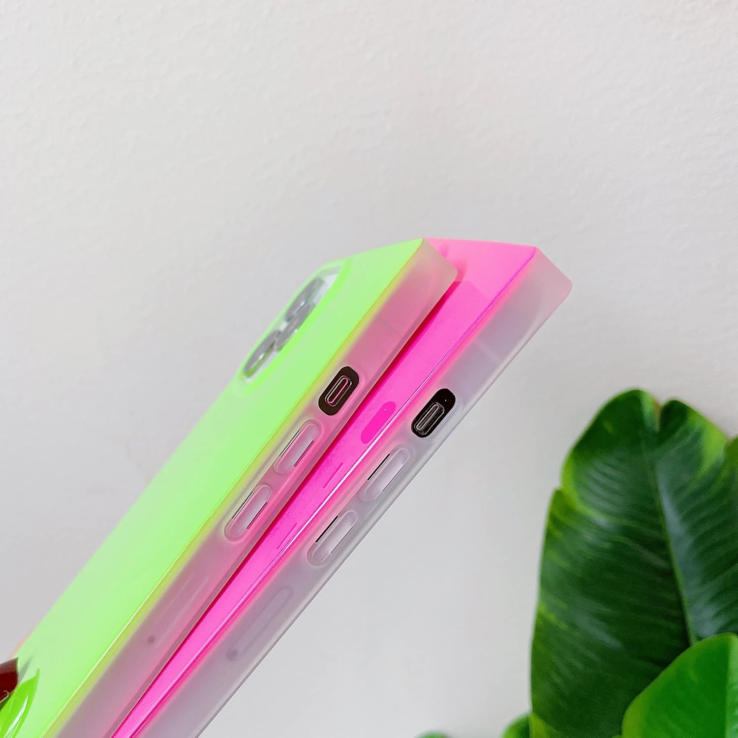 Cocomii Funda cuadrada para iPhone 13 Pro, color liso neón cuadrado, delgada, ligera, brillante, color sólido fluorescente, funda estética de lujo