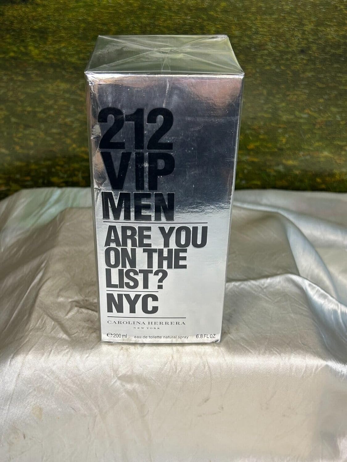 212 by Carolina Herrera Eau De Toilette en espray para hombre, 6.8 onzas, 100% auténtico