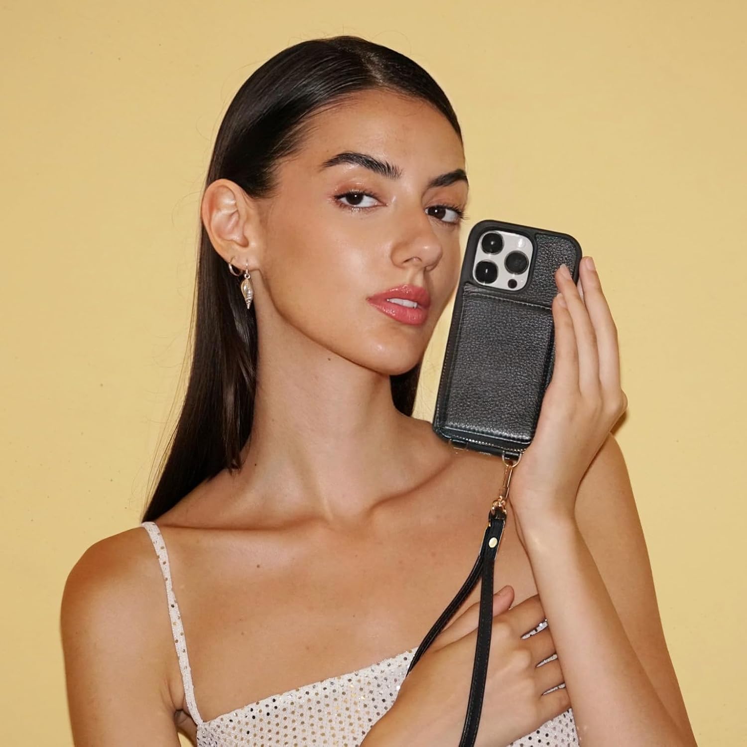 ZVE Magsafe – Funda tipo cartera para iPhone 15 Pro, funda magnética cruzada para teléfono con correa para la muñeca para mujer, funda de piel con