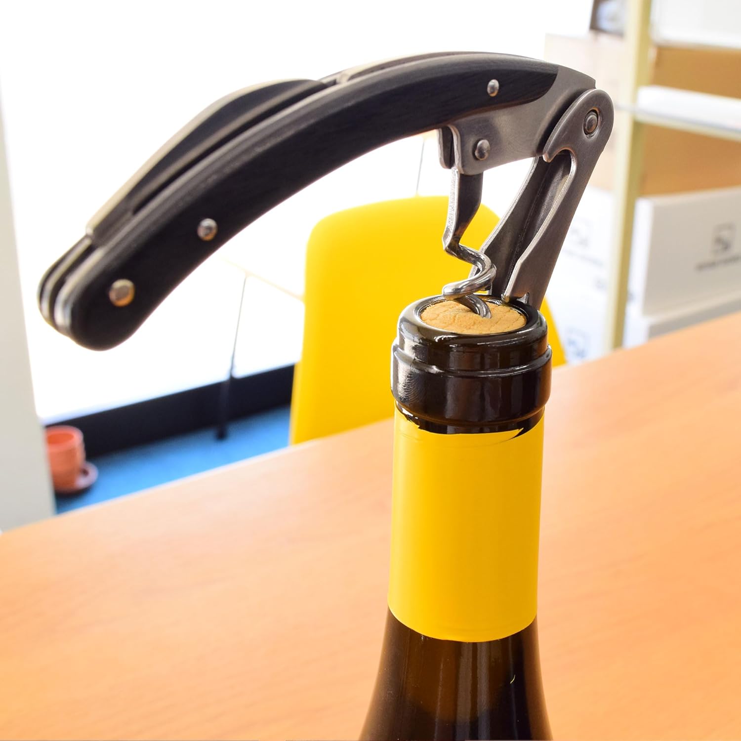 Seki Japan CRESCENT – Cuchillo profesional de camarero con sacacorchos, botellas de vino sumiller y abridor de cerveza, cuerpo de acero inoxidable,