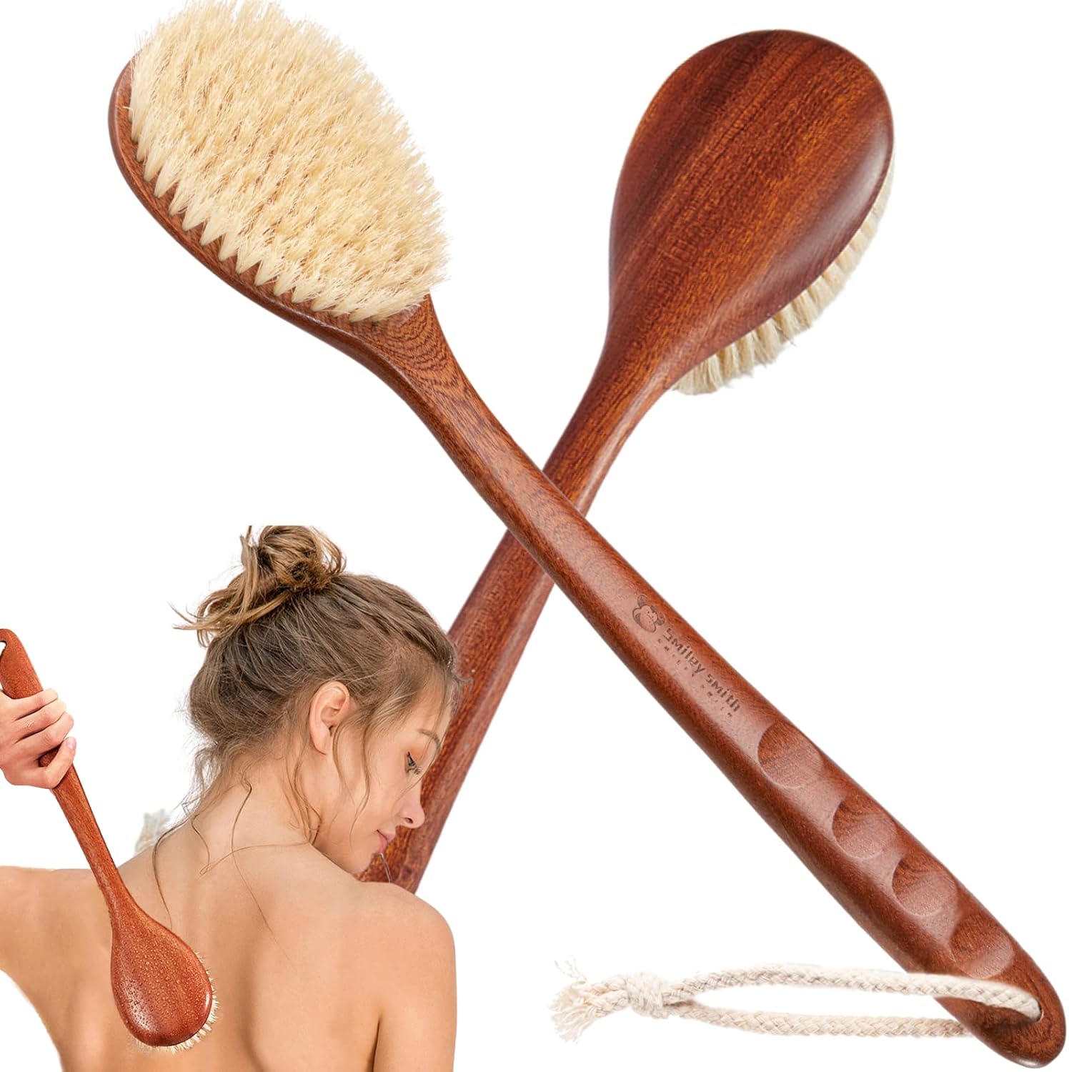Centrado en la experiencia de baño con cepillo corporal de cepillado seco, mango largo de madera con limpiador trasero, cepillo de ducha para piel
