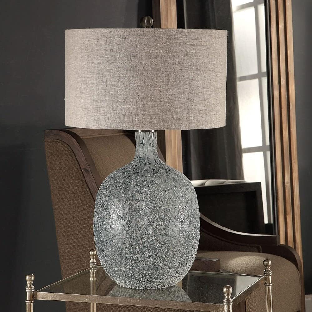 Uttermost Oceaonna – Lámpara de mesa de cristal esmaltado azul y blanco envejecido