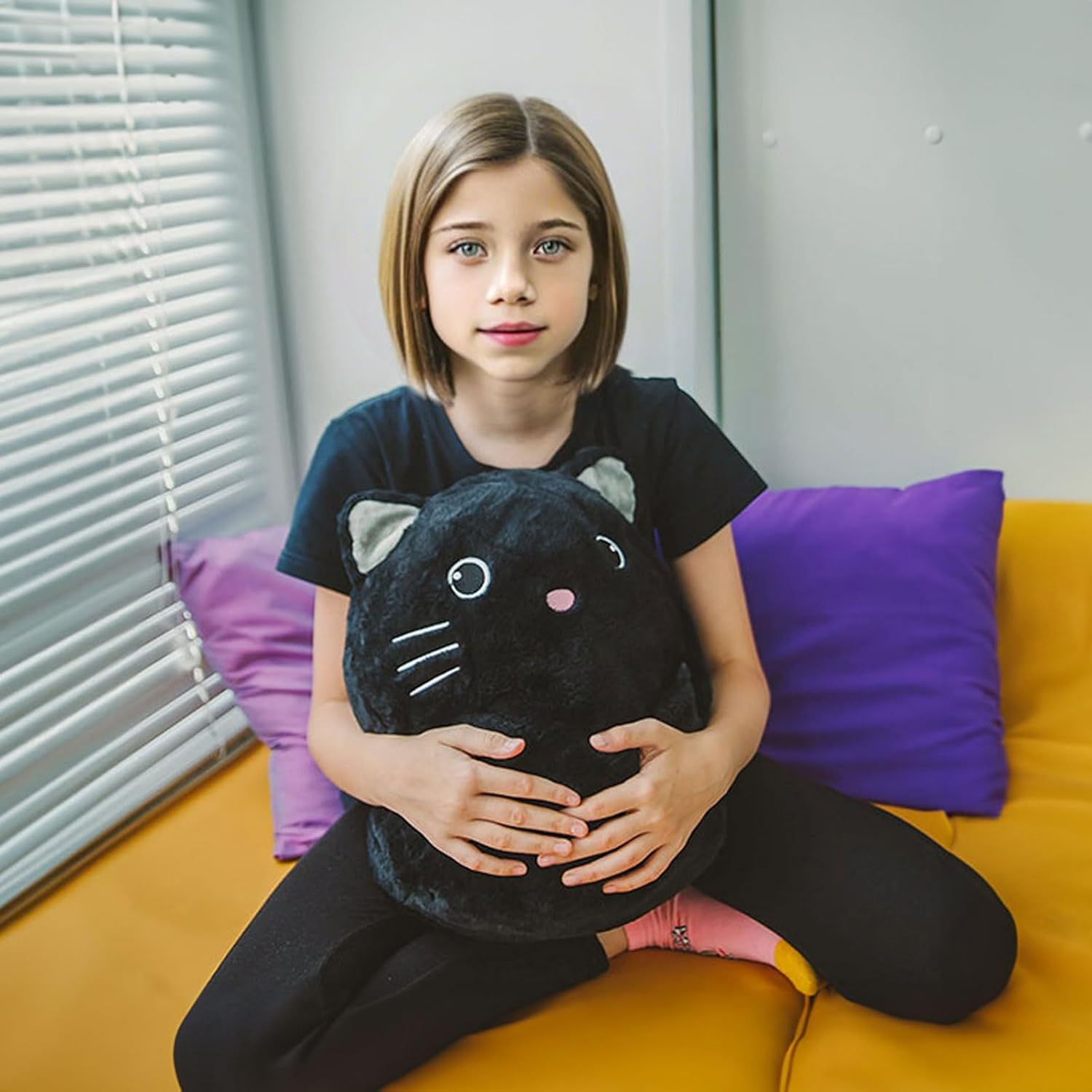 WEIGEDU Gatito negro de peluche con ojos bordados para niño y niña, decoración de Halloween, cojín de almohada, sofá, regalos de inauguración de la