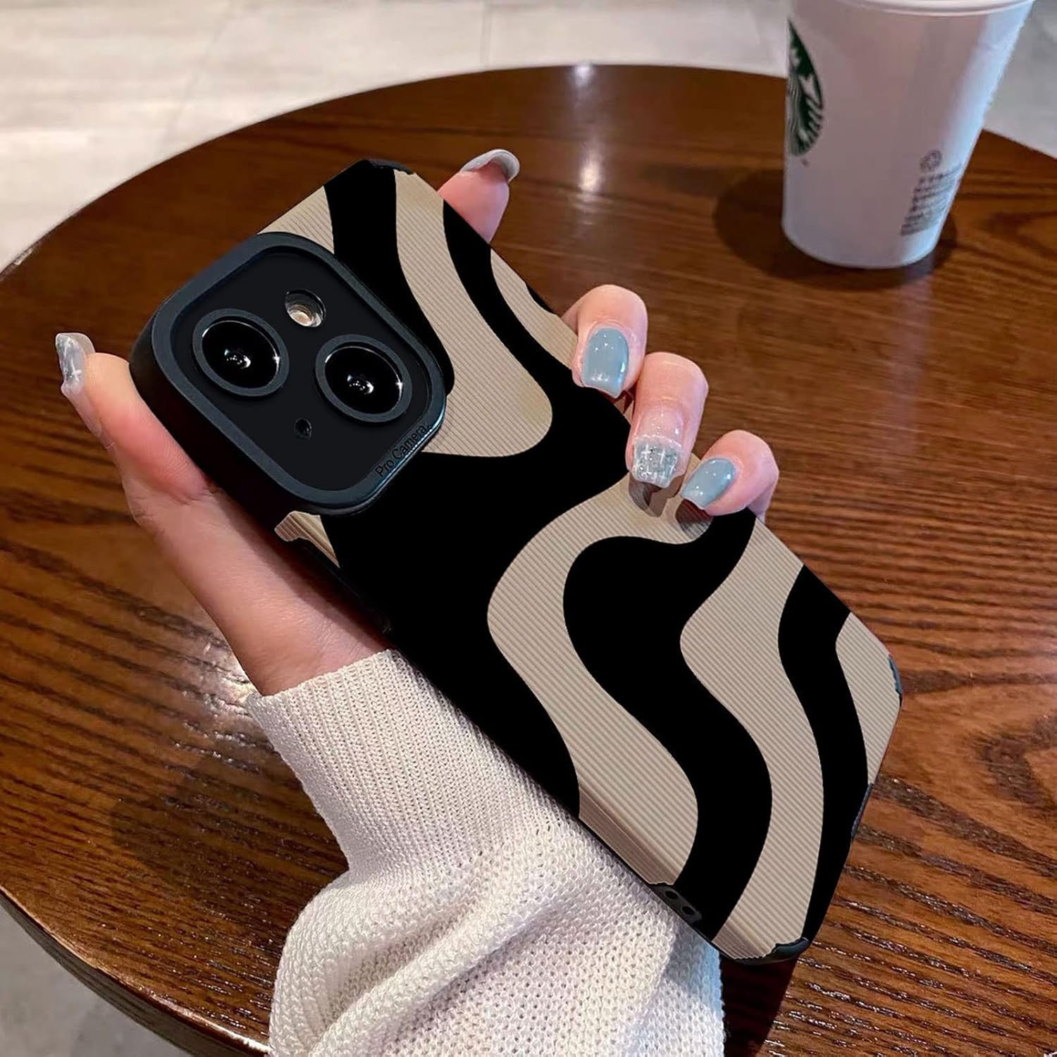 Funda compatible con iPhone 14, diseño de rayas de cebra para mujeres y niñas, elegante funda protectora de silicona suave para iPhone 14, color
