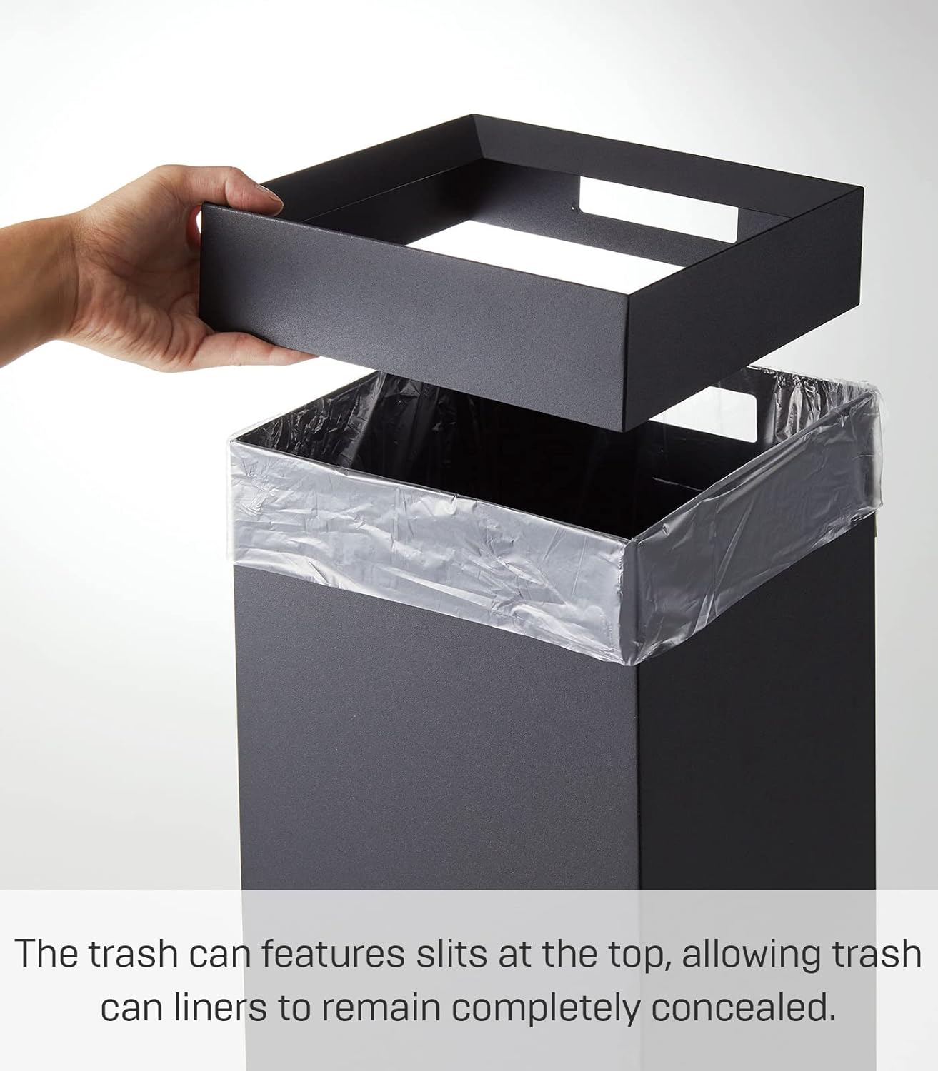 YAMAZAKI home 4489 – Cubo de basura alto moderno con asa, tamaño único, color negro