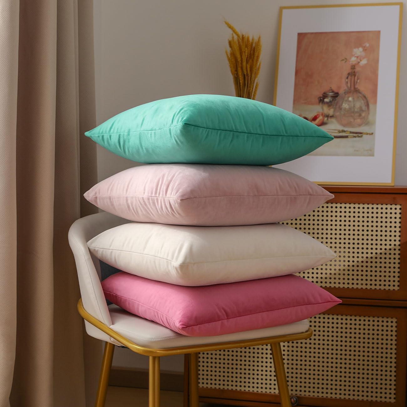 Fundas de almohada de terciopelo de 18 x 18 pulgadas, juego de 4 fundas de almohada cuadradas a juego suaves y multicolor modernas de color sólido