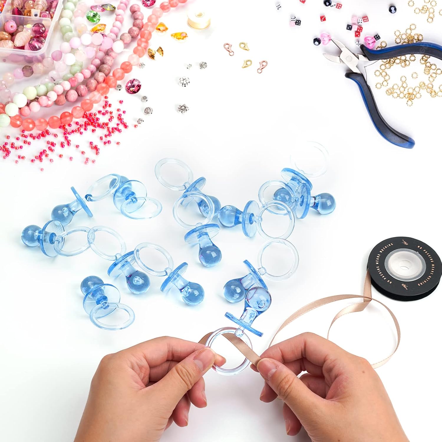 100 chupetes de plástico para baby shower, de 2.75 pulgadas, para baby shower, decoración de fiesta de género, regalo de fiesta de cumpleaños (azul)