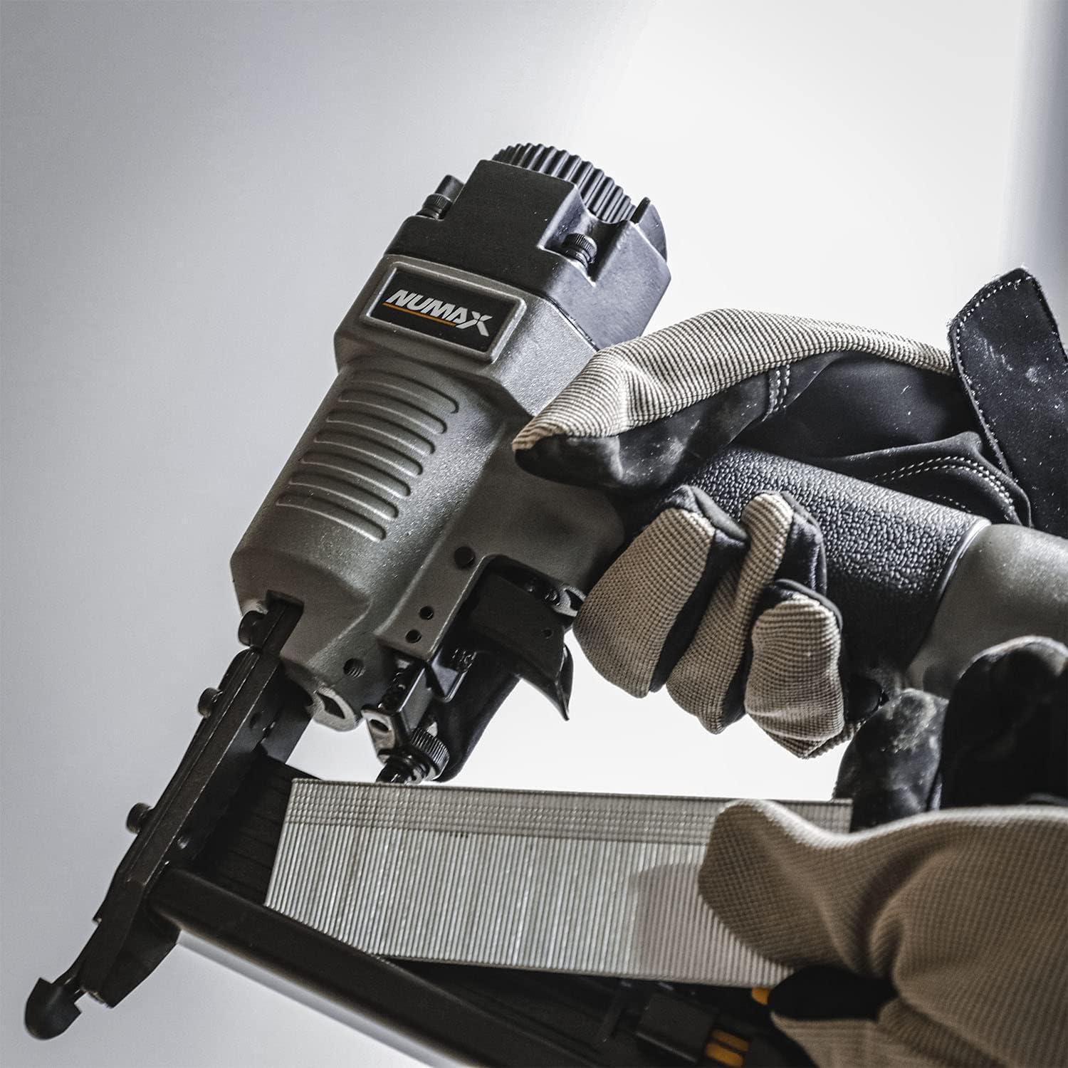 NuMax S2-118G2 clavadora y grapadora 2 en 1 de calibre 18 - Imagen 9