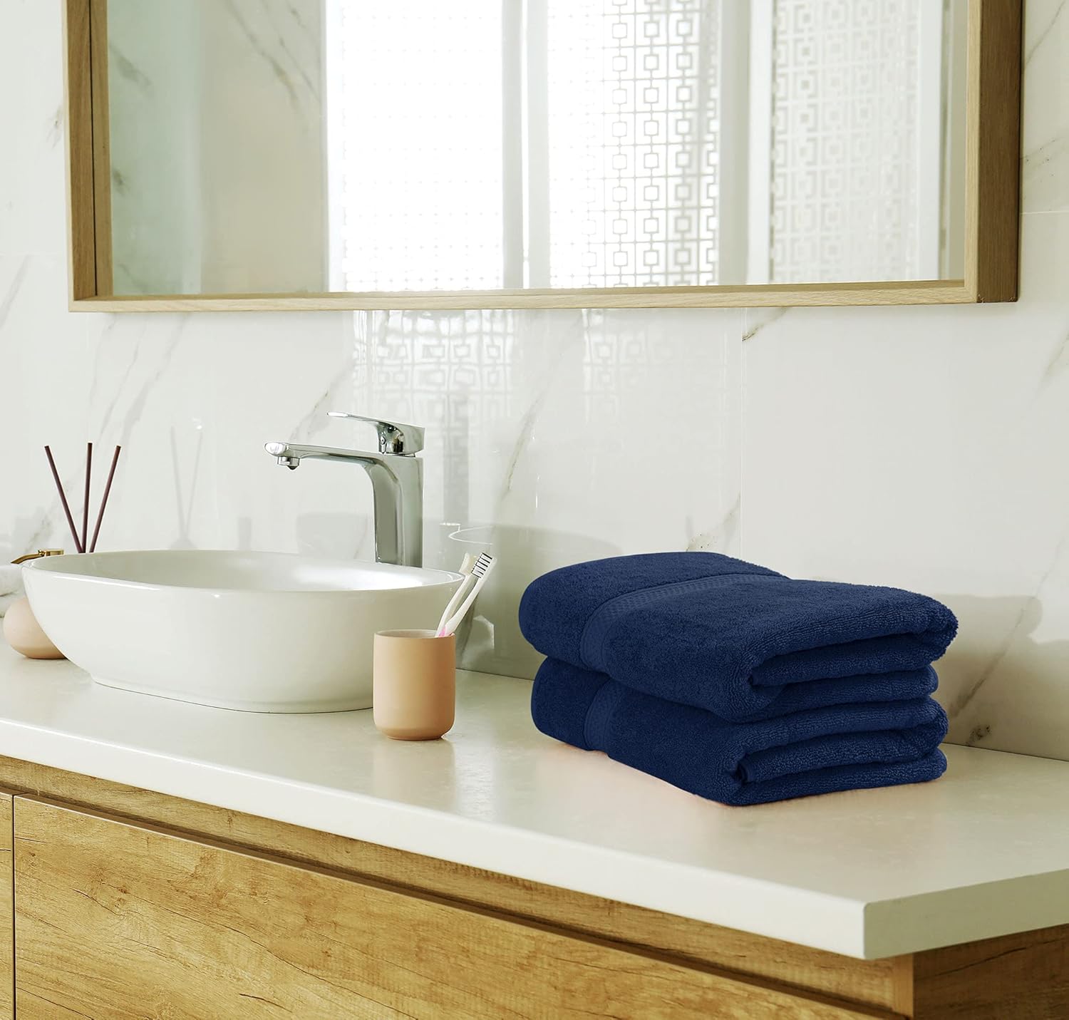 Utopia Towels – Juego de toallas de 8piezas, 2toallas de baño, 2toallas de mano y 4 para la cara, 100% algodón hilado en anillo, 600GSM,