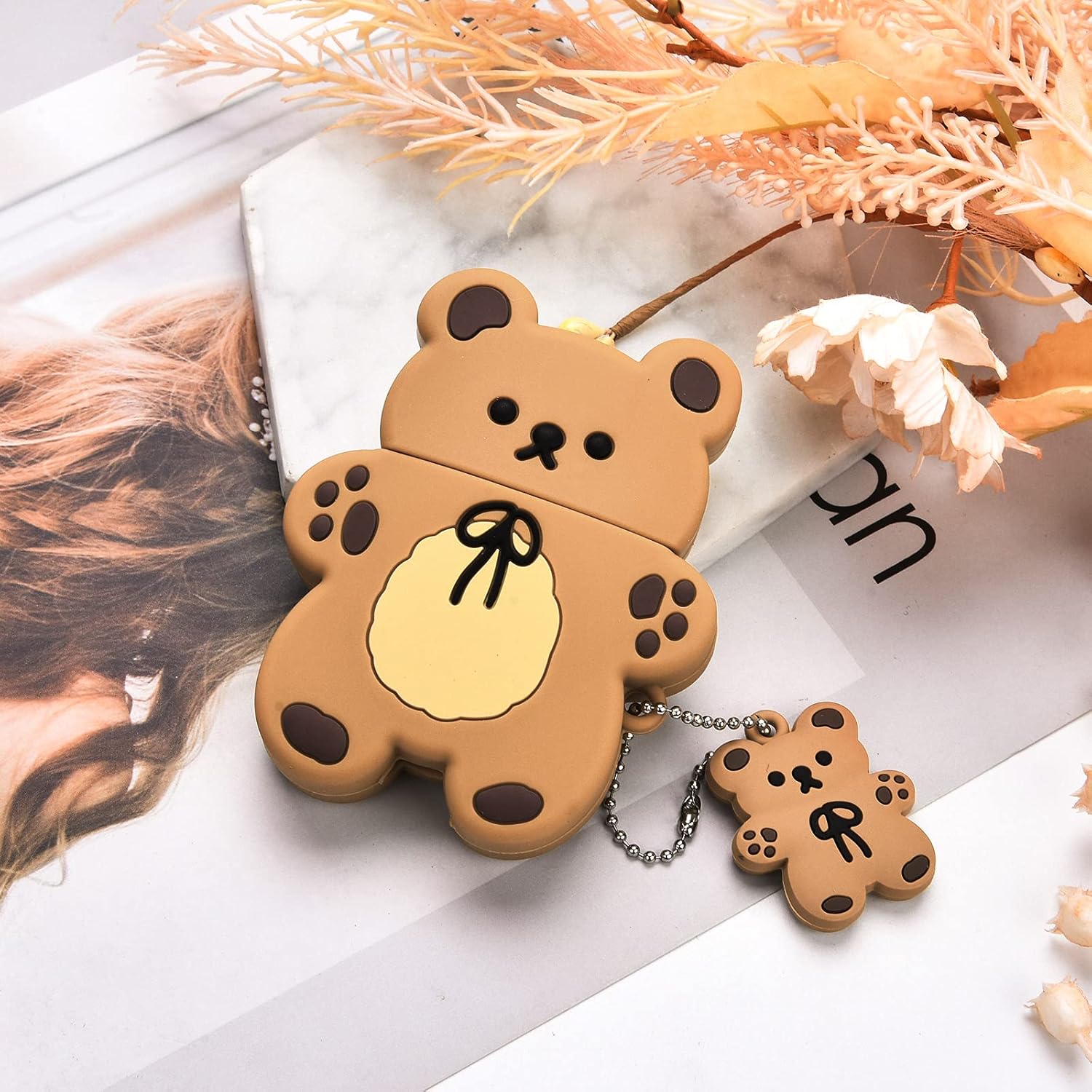 Lindas fundas para AirPods con llavero de oso de dibujos animados, diseño de oso de galleta, funda de silicona protectora completa compatible con