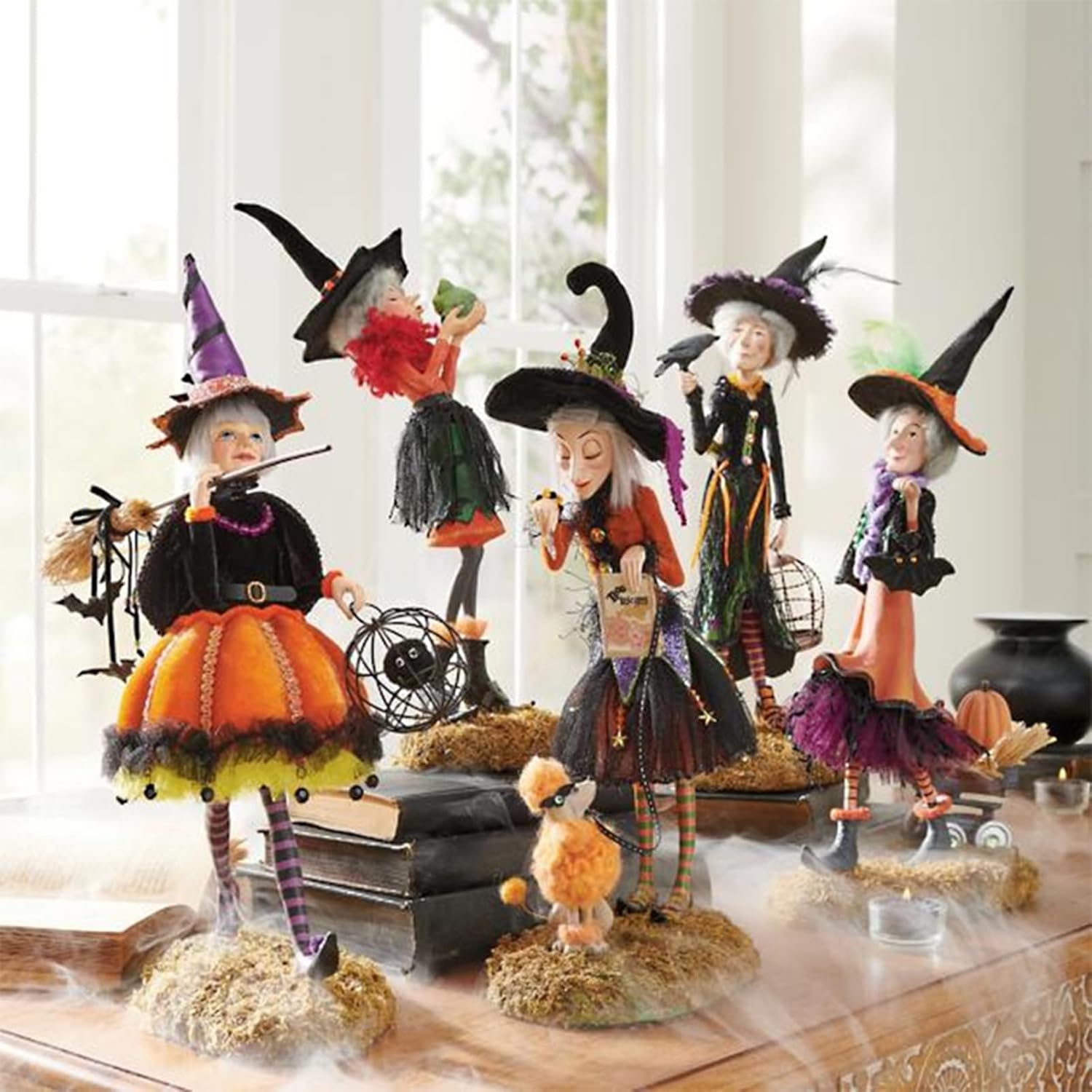 Lsotier Adorno de estatua de muñeca de bruja de Halloween, encantadoras muñecas de escritorio para Halloween, decoración de oficina en casa, regalo,