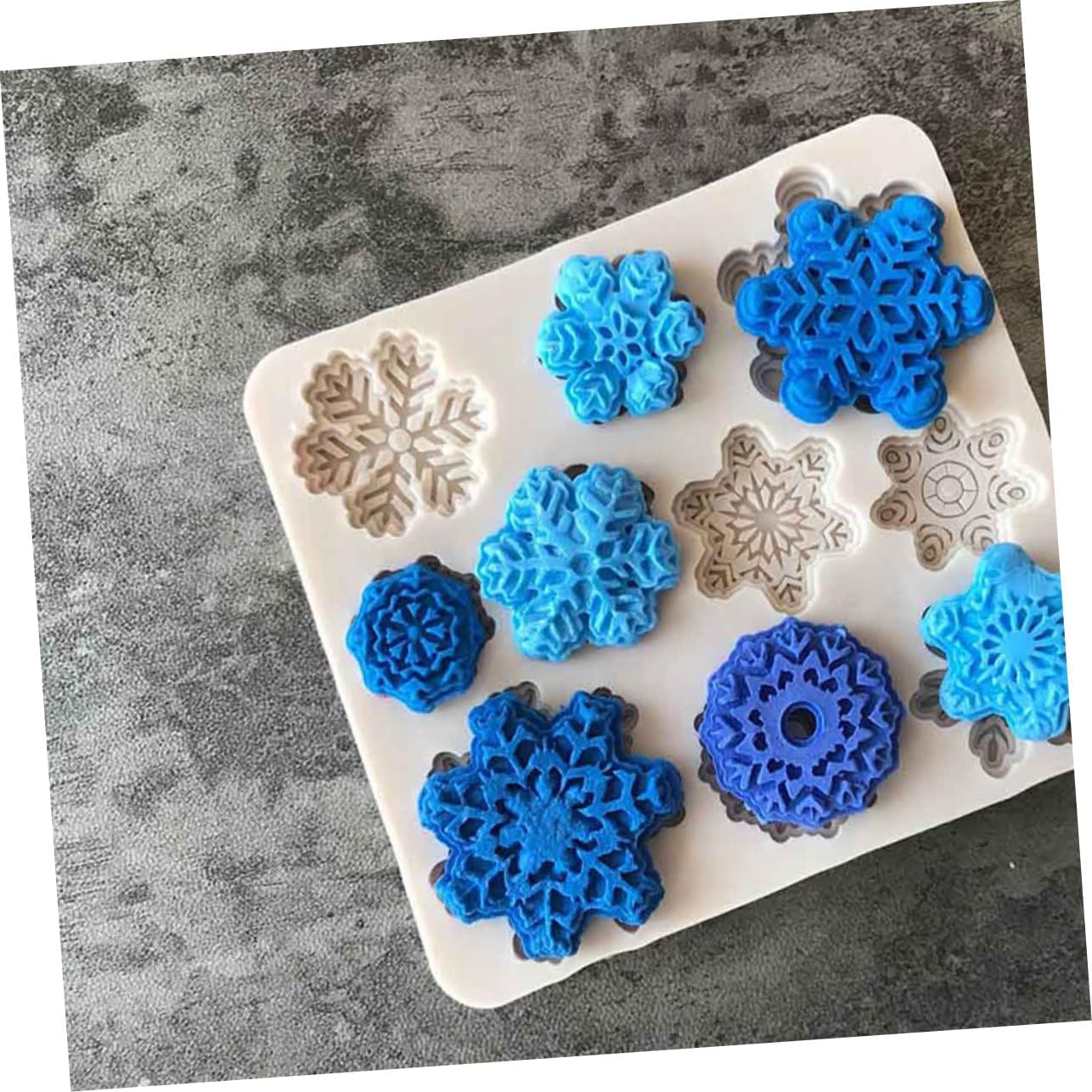 TEHAUX 2 moldes de silicona de resina para cupcakes, moldes de fondant, copos de nieve, jabón, resina, corazón, resina epoxi, llavero, molde de arte