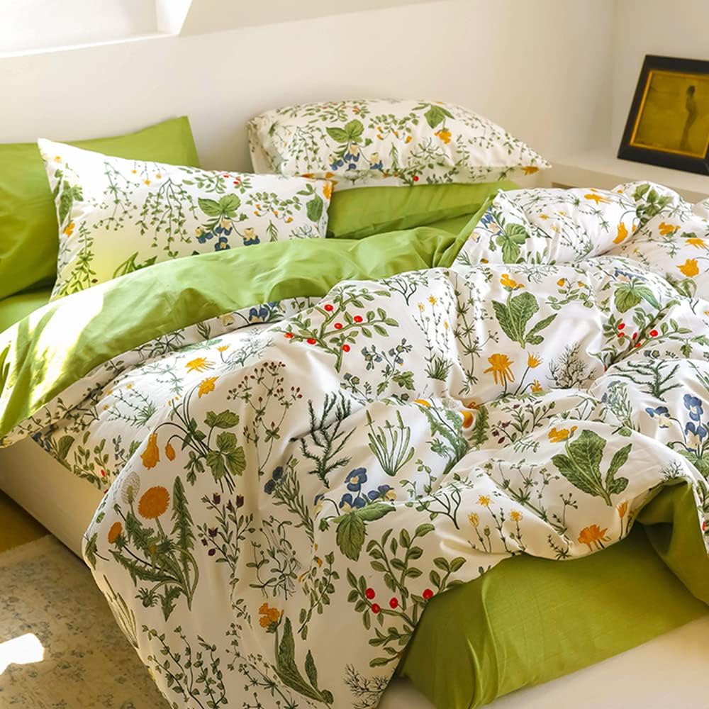CLOTHKNOW Juego de edredón floral Queen verde y blanco, juego de edredón de flores para cama tamaño Queen, edredón de cama verde bohemio, juego de
