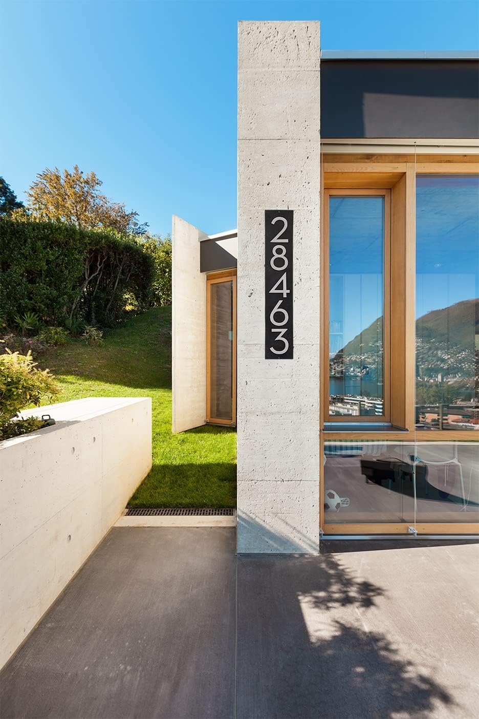 Letrero flotante moderno de 6 pulgadas con dirección vertical para pared – Letrero de montaje en pared personalizado para el hogar o al aire libre –