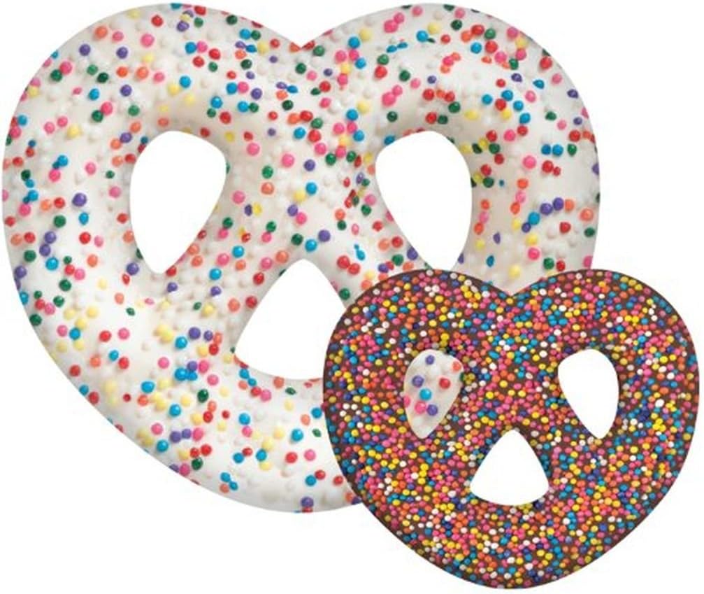 iscream Snack Shack Chocolate Pretzel Shape Bi-Color 20″ Almohada de microperlas fotoreal