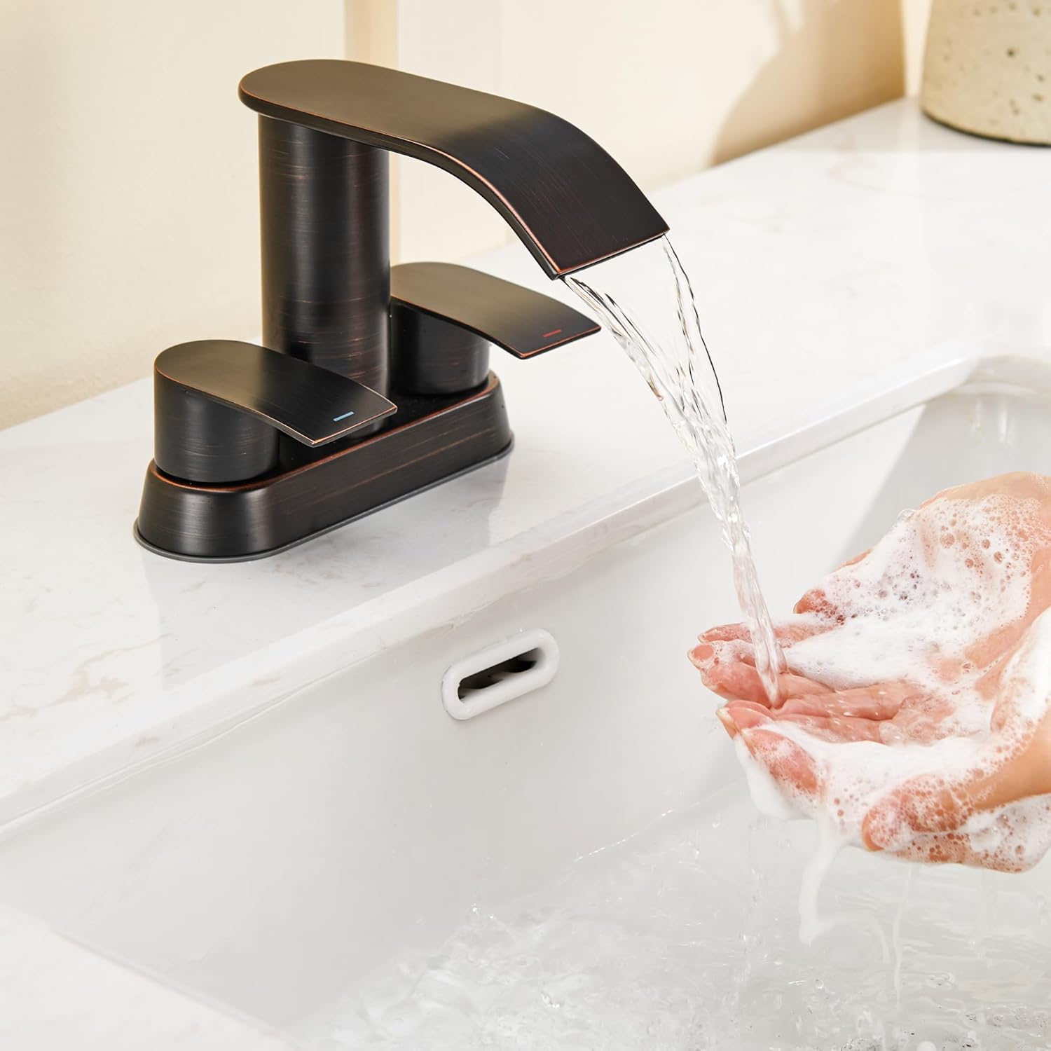 Grifo de lavabo de baño en cascada de bronce aceitado, dos manijas con tapón de drenaje de fregadero emergente, 2 o 3 agujeros, grifo mezclador de