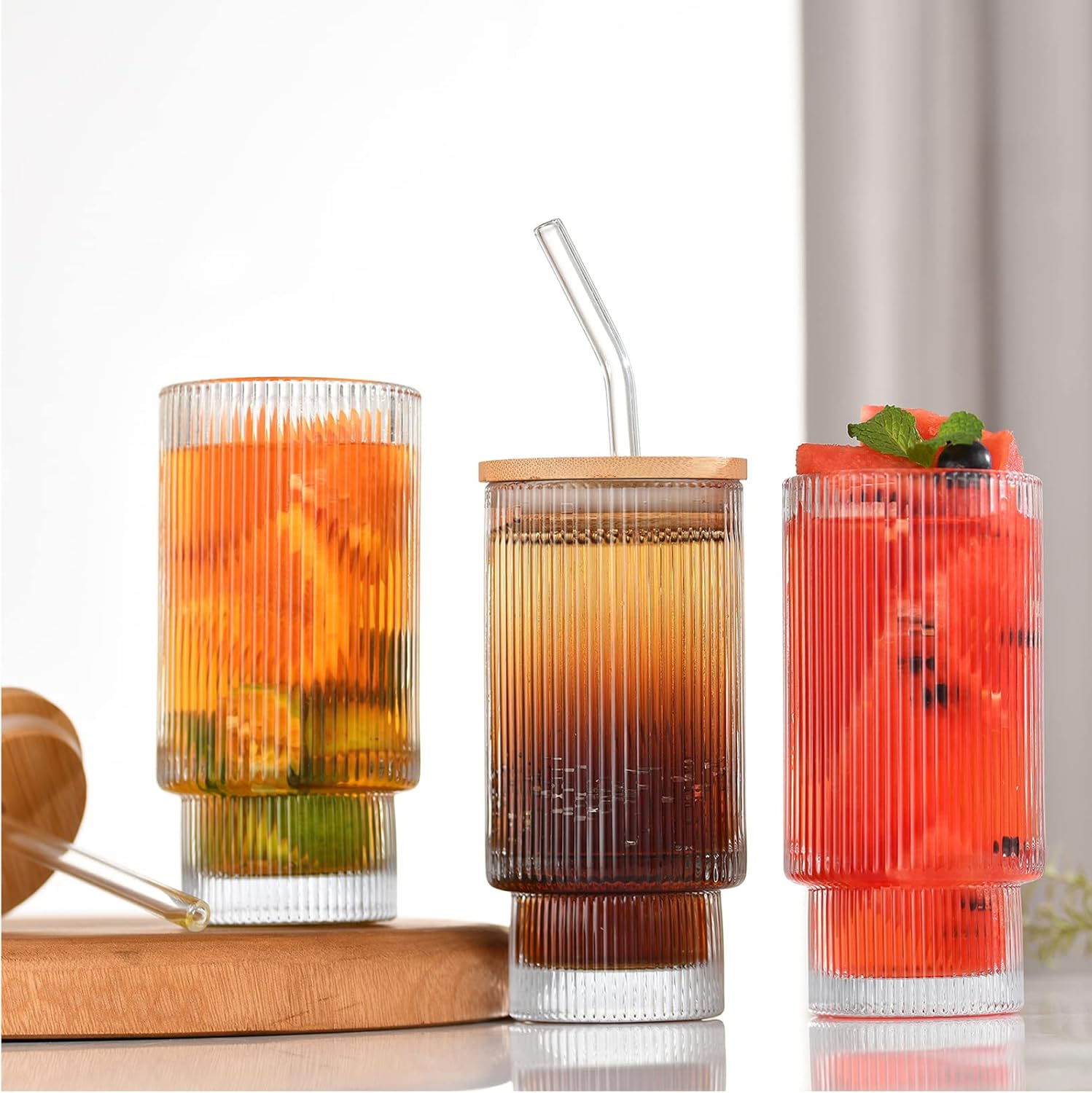 Vasos para beber acanalados de 16 onzas, 4 vasos de vidrio con tapas de bambú y popotes de vidrio, vasos altos estilo origami, cristalería vintage