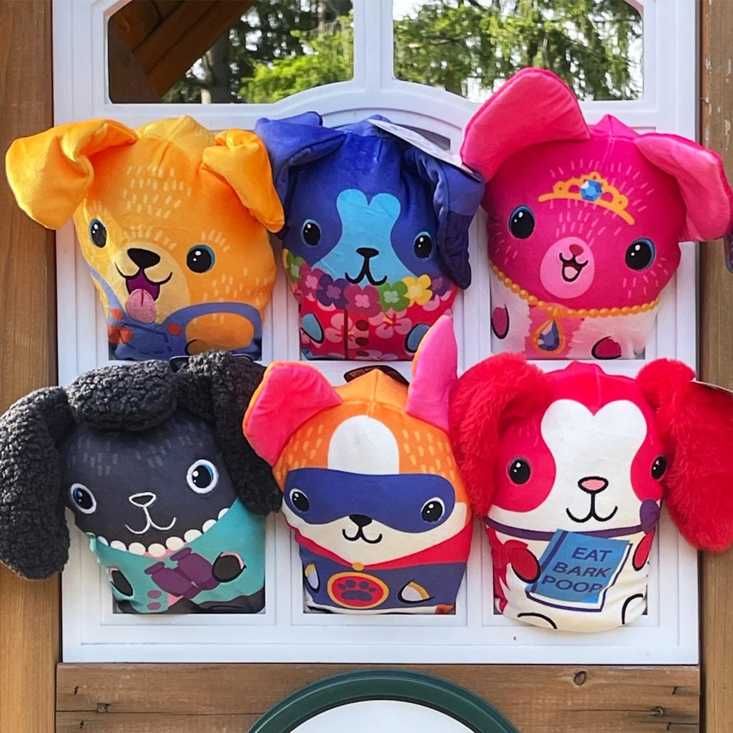 Dogs vs Squirls – Victoria – Jumbo – Peluches súper suaves y rellenos de frijoles de 8 pulgadas. Colecciónalos como mascotas de escritorio, juguetes